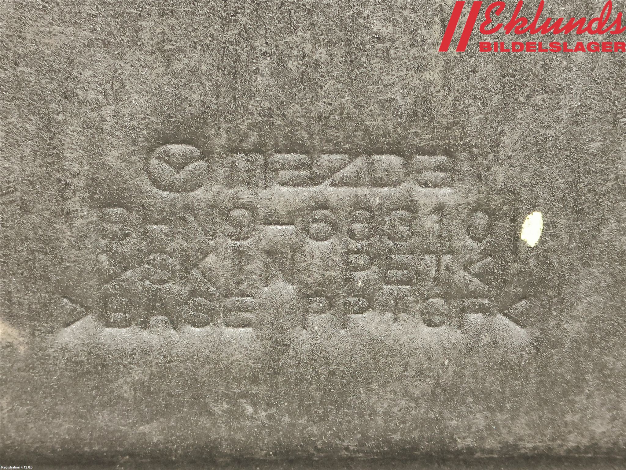 Mazda 3 III 14-19 Hatthylla