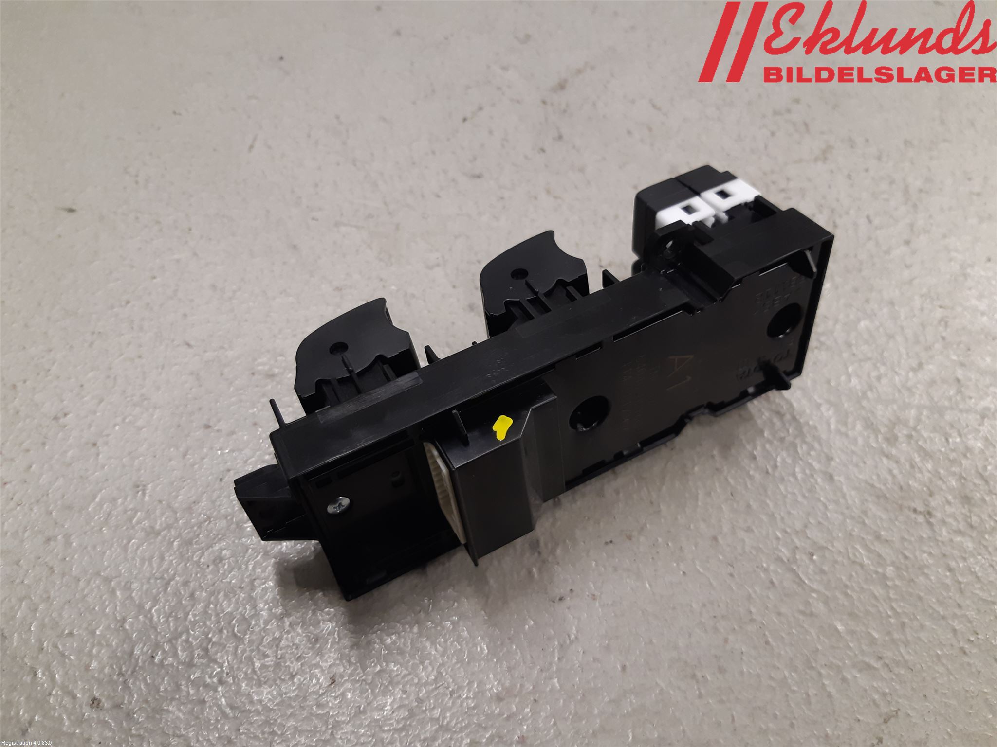 Toyota COROLLA 19- Strömställare Elhiss