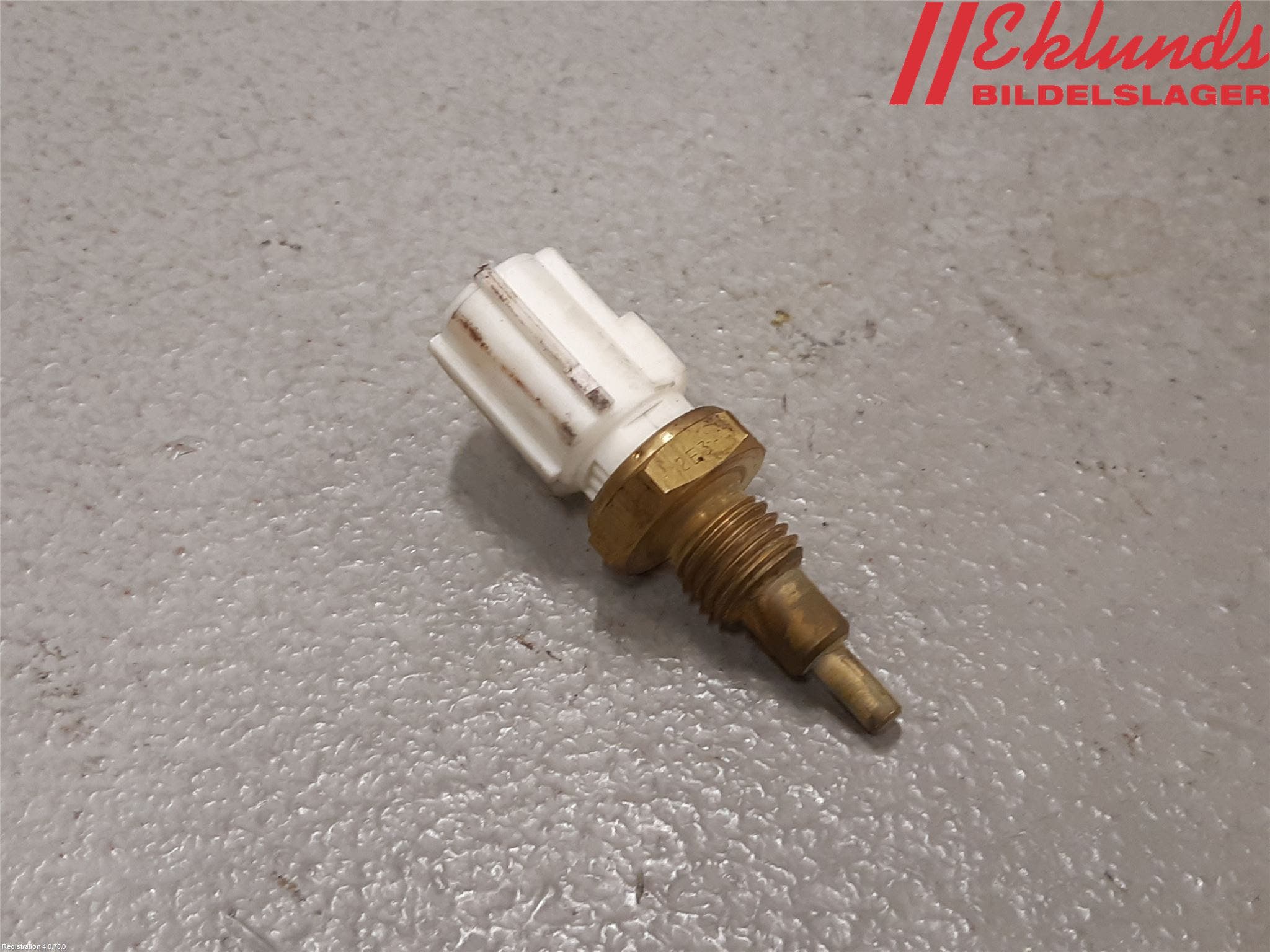 Toyota COROLLA 19- Givare Temp Vatten