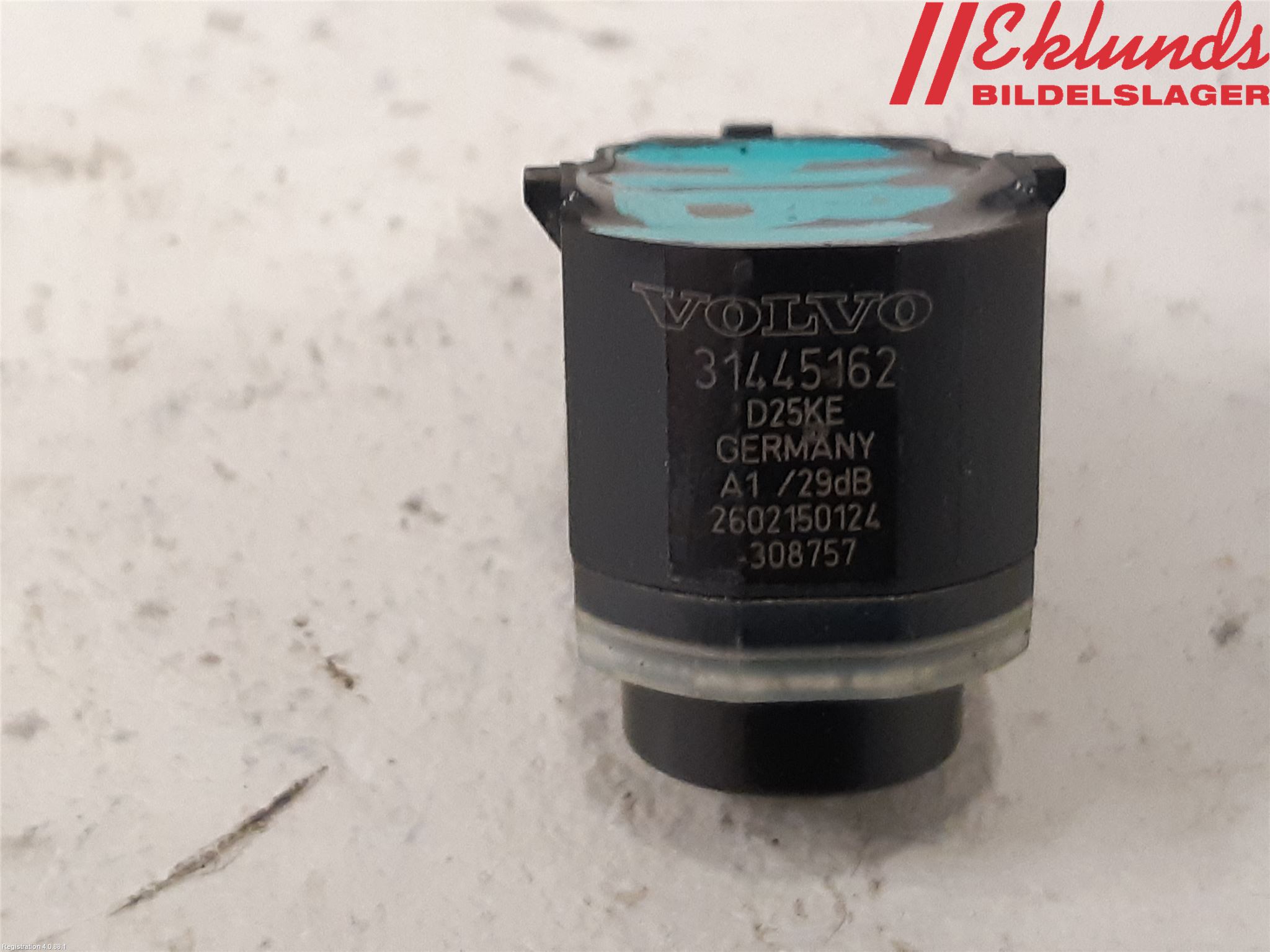 Volvo V40 12-19 Parkeringshjälp Backsensor