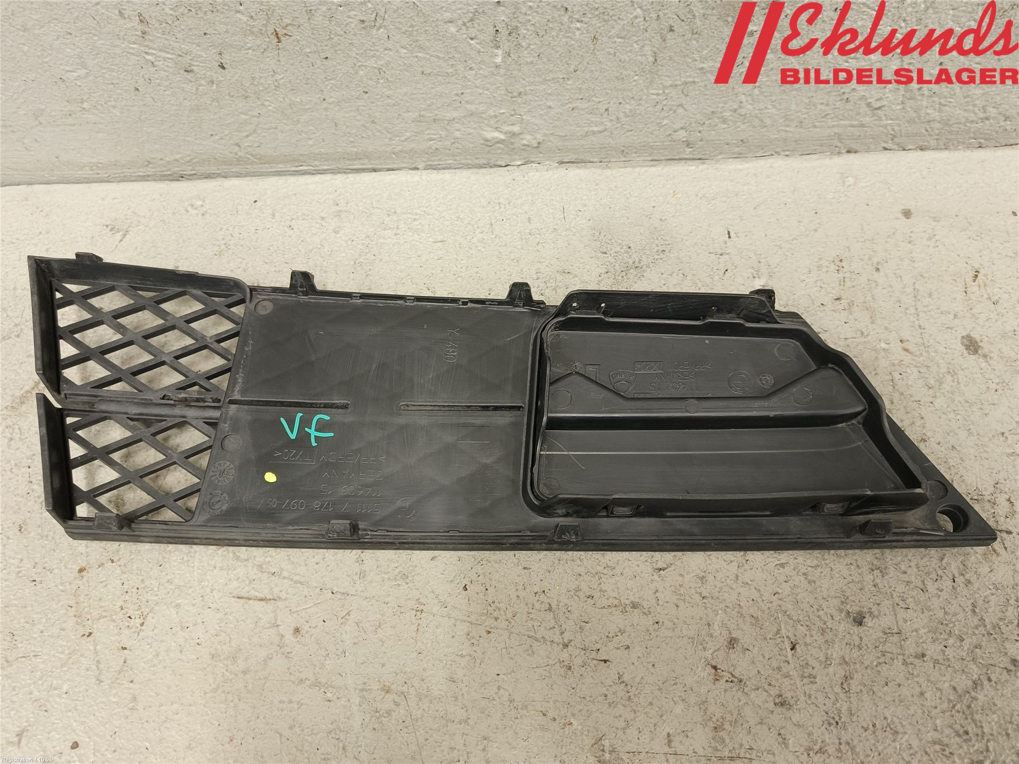 BMW 5 E60/61 Sed/Tou 02-10 Grilldel Vänster