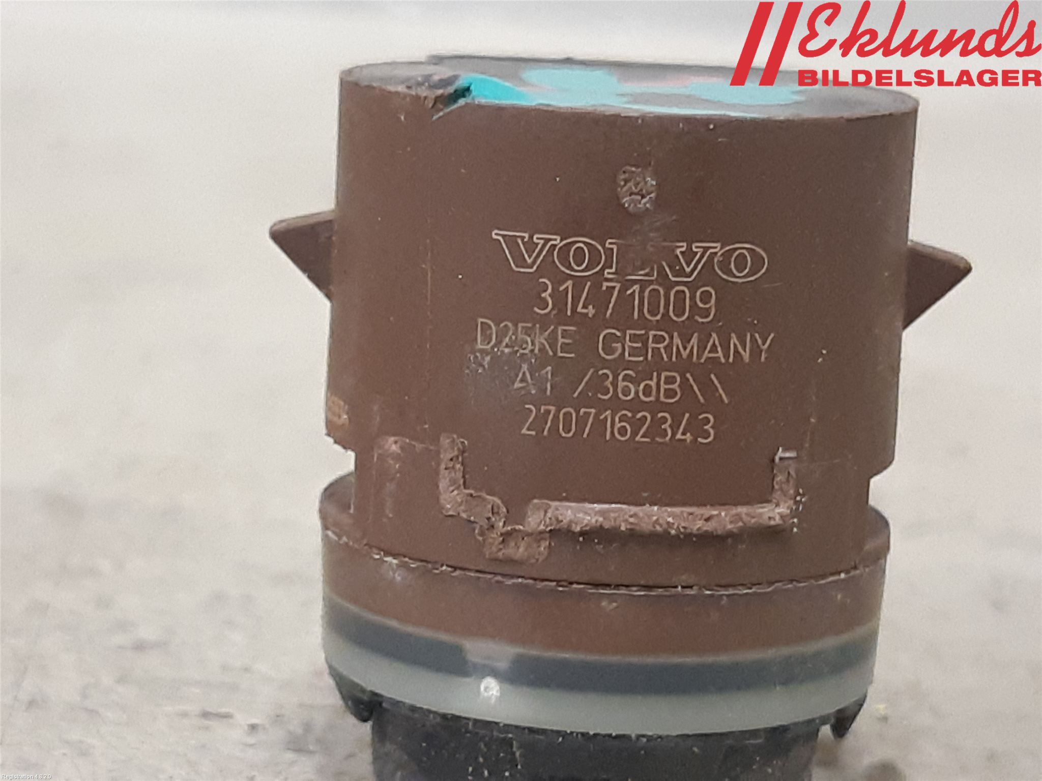 Volvo XC90/RECHARGE 16- Parkeringshjälp Frontsensor