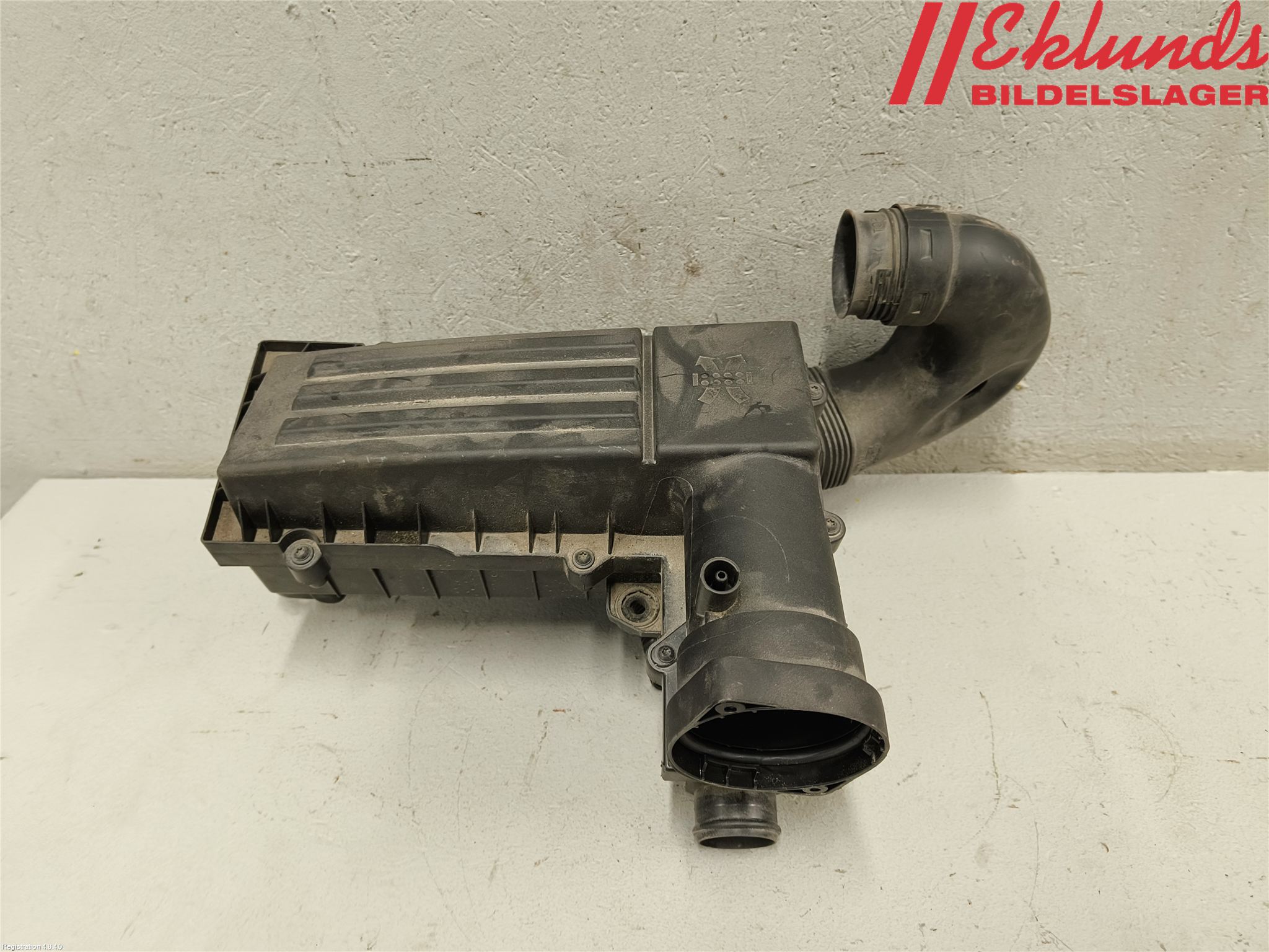 Volkswagen VW PASSAT 11-14 Luftrenare