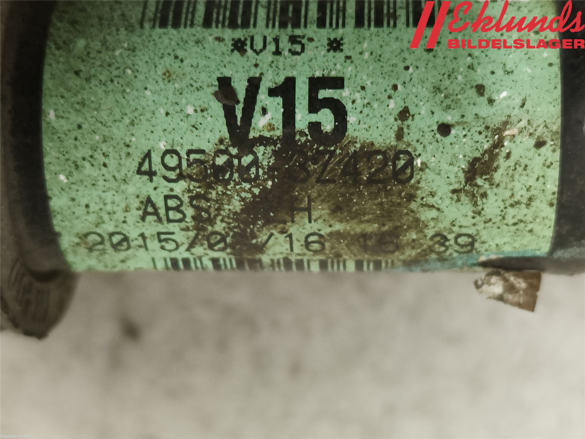 Hyundai i40 16-18 Drivaxel Fram Vänster