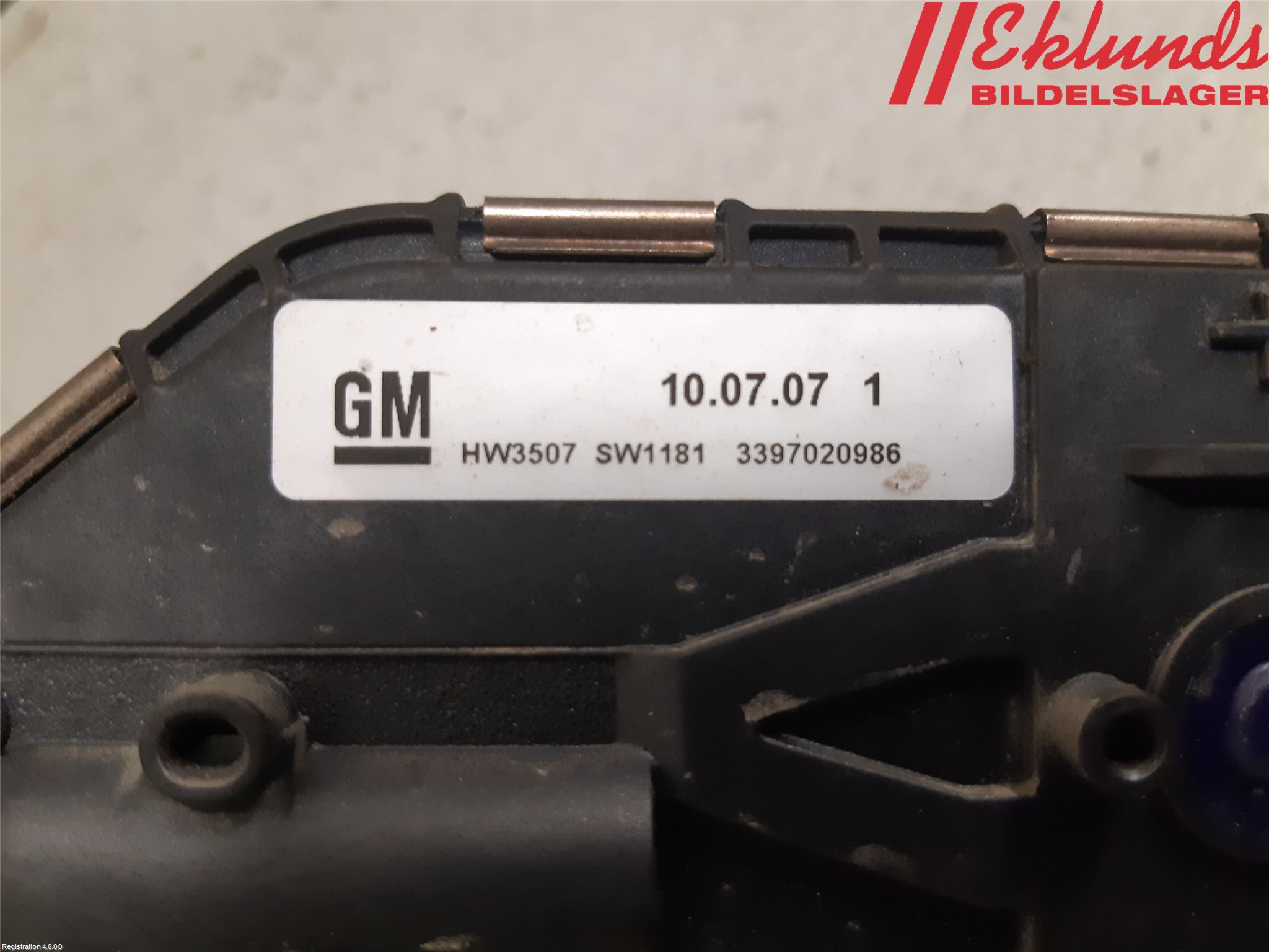 Opel ASTRA J 10-15 Torkarmotor Vindruta