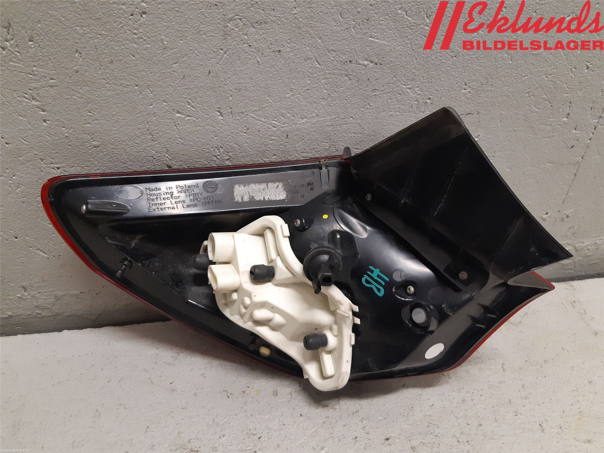 Opel ASTRA J 10-15 Bakljus Höger