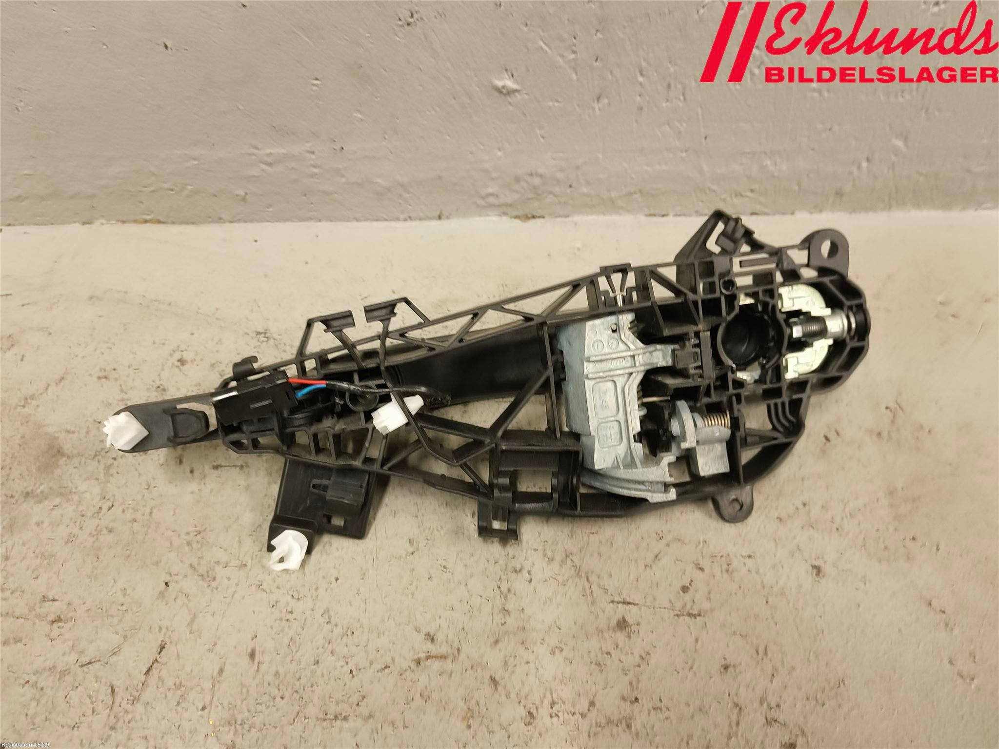 Opel INSIGNIA 17- Dörrhandtag Yttre Hö