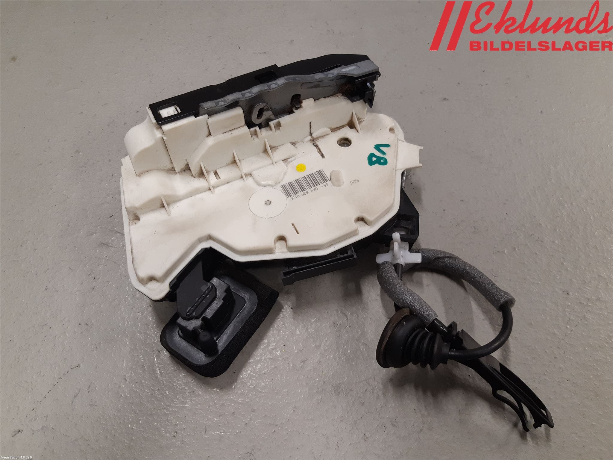 Volkswagen VW POLO 10-17 Låskista-Dörrlås