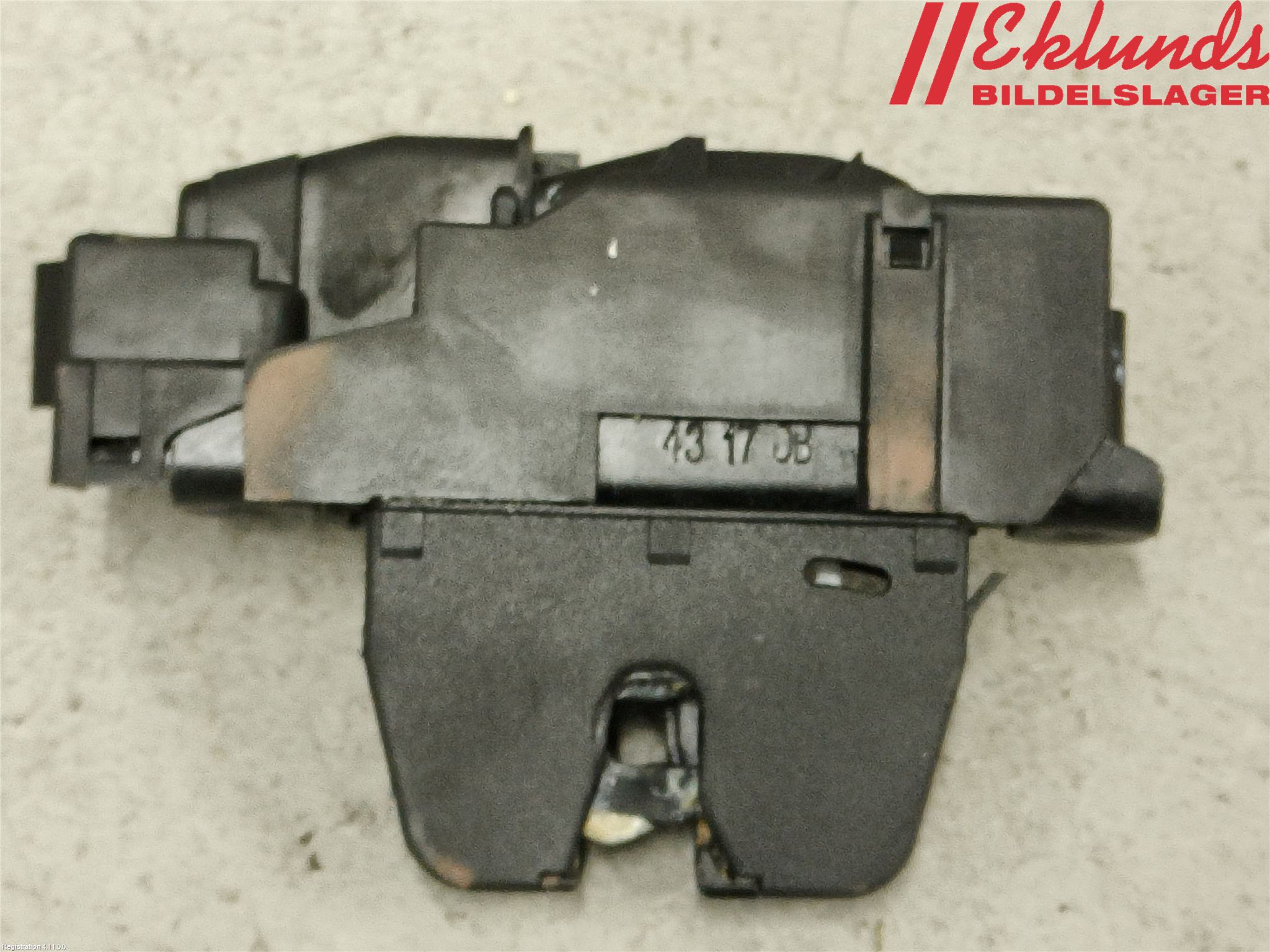 Peugeot 5008 17-24 Låskista Baklucka