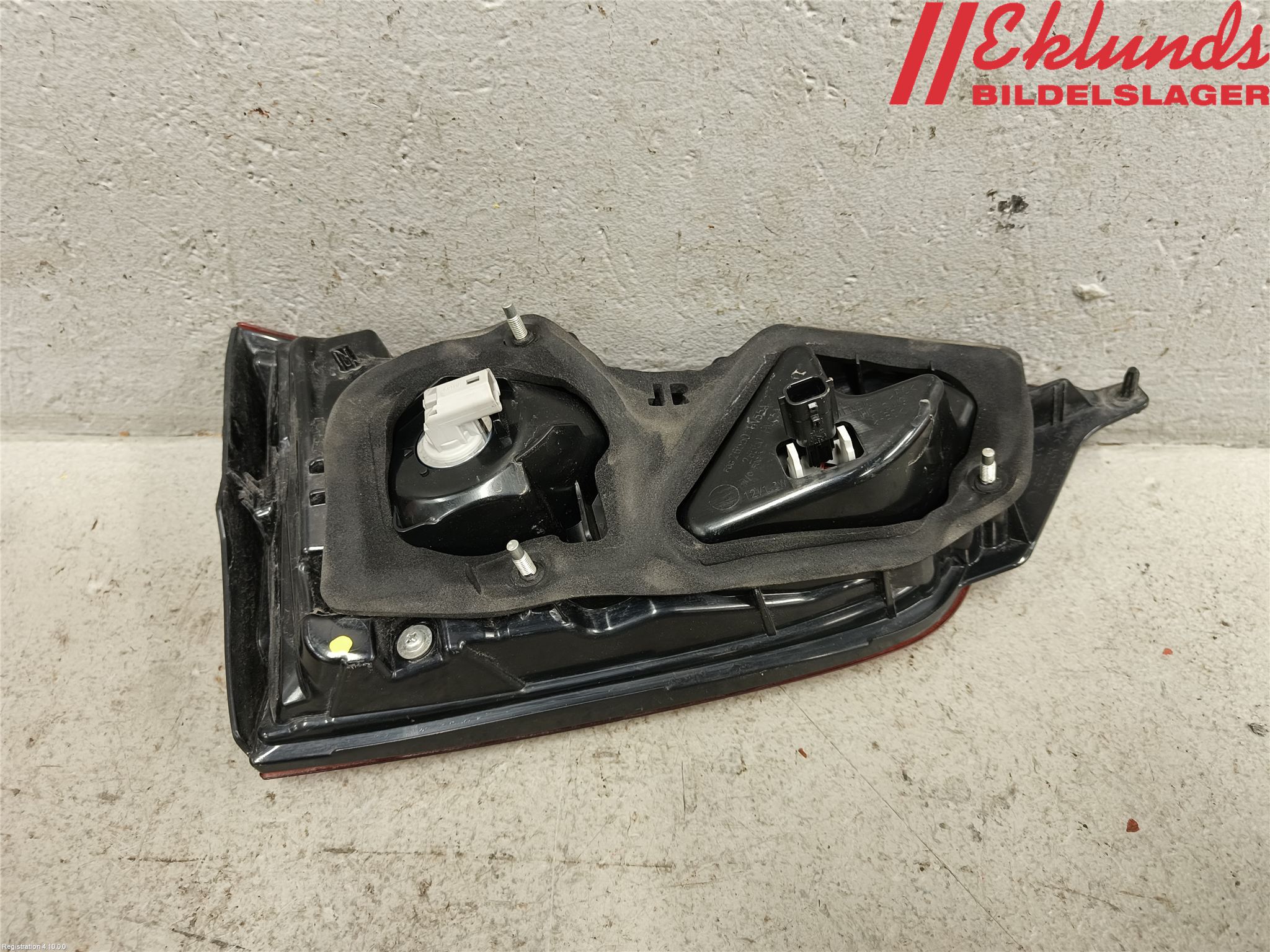 Nissan QASHQAI 17-21 Bakljus Lucka Hö