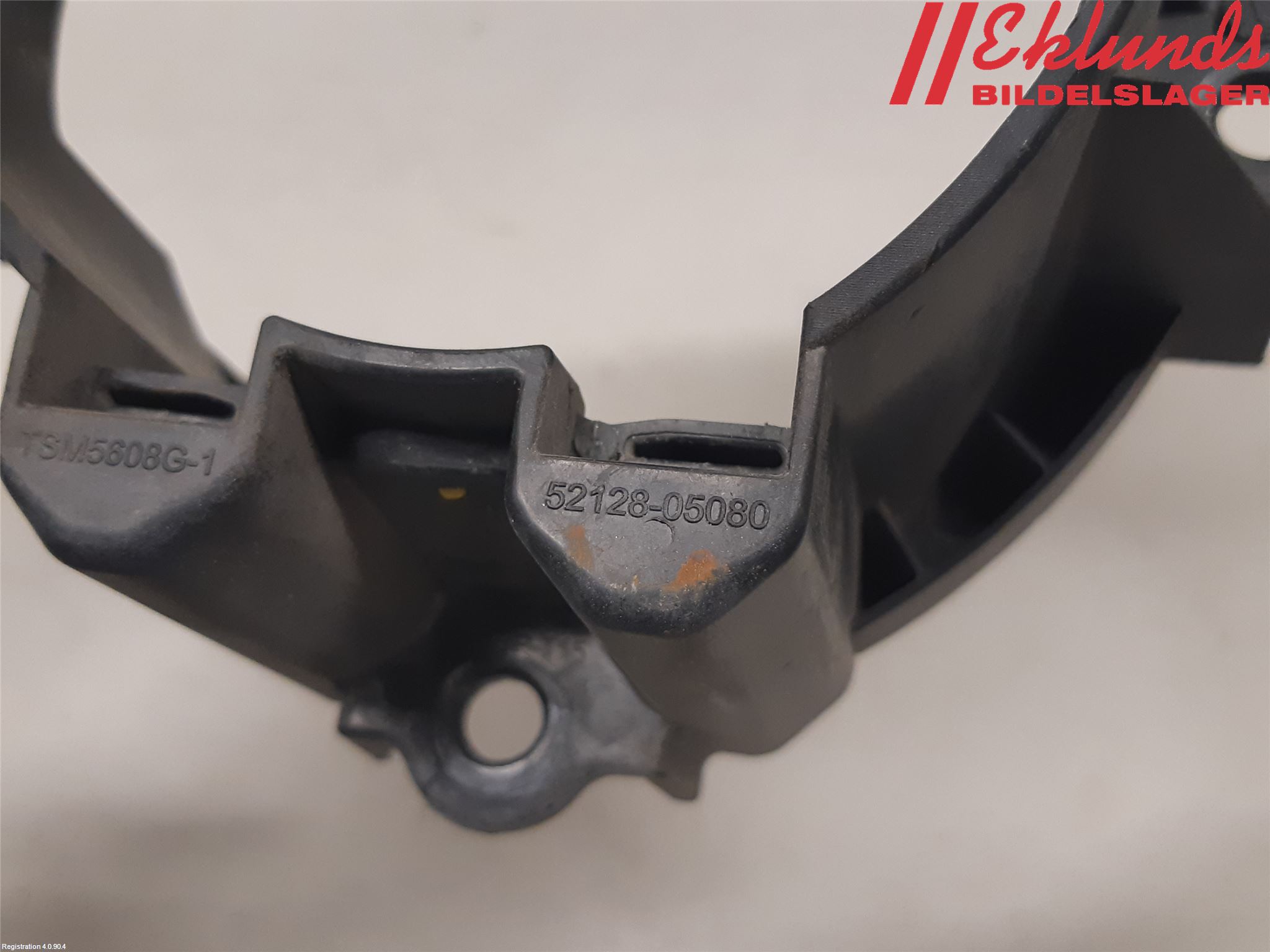 Toyota AVENSIS 09-15 Front Övrigt