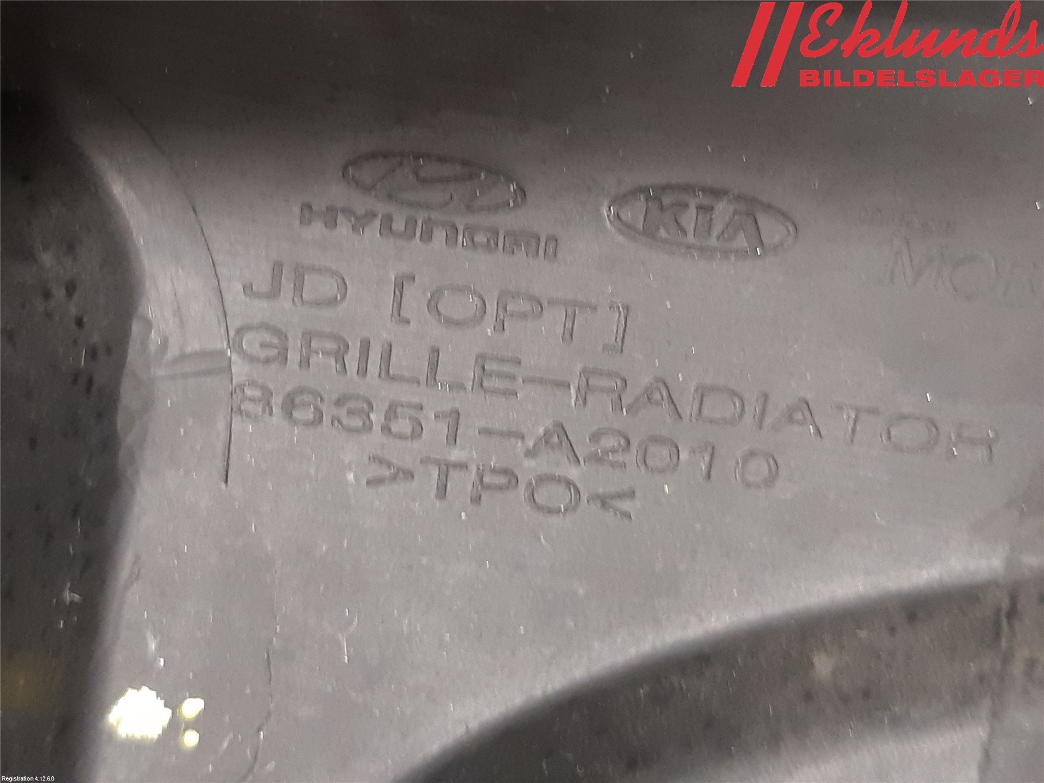 Kia CEED 12-18 Grill Komp