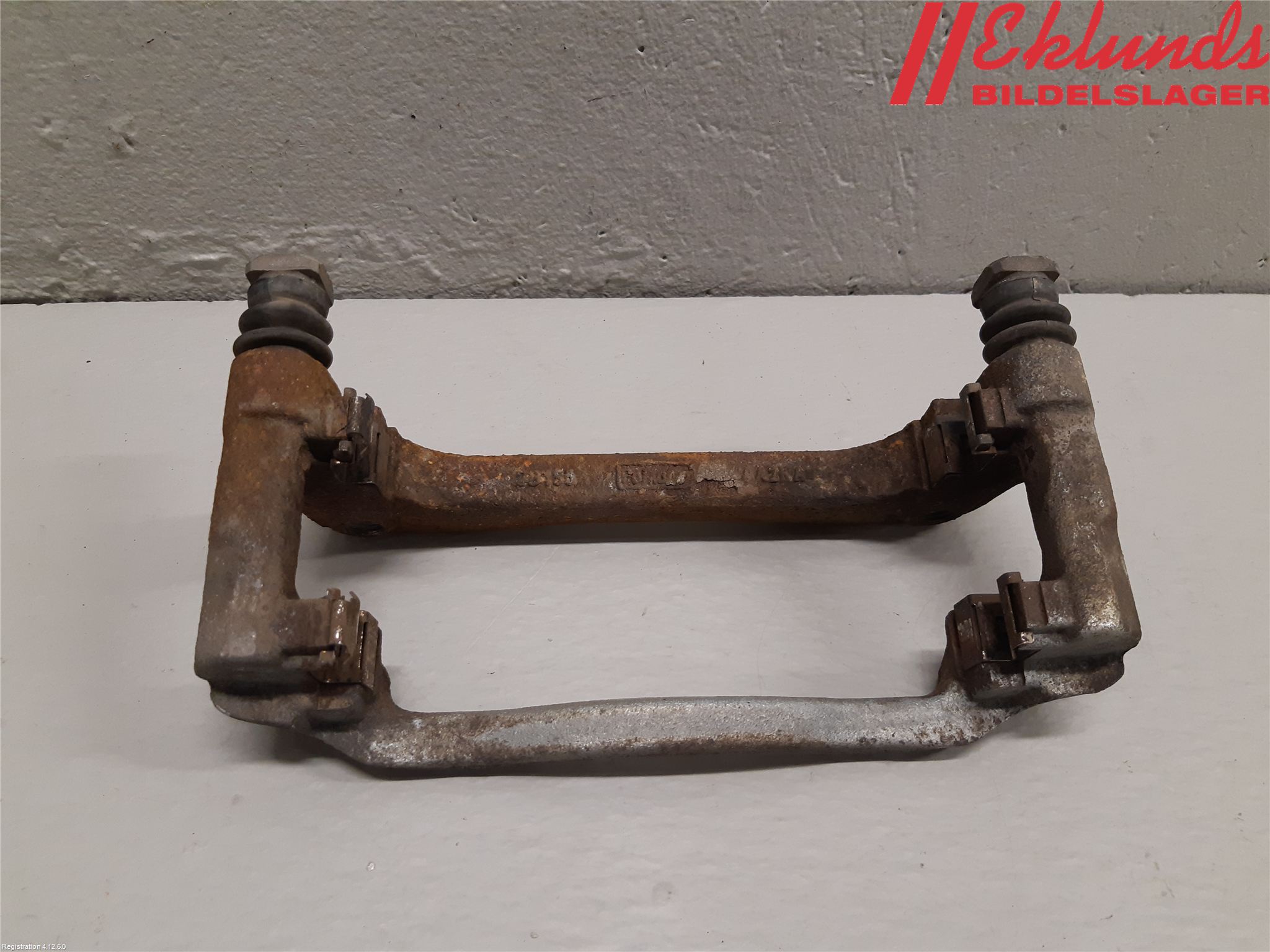 Ford RANGER EU 12-23 Bromsokshållare