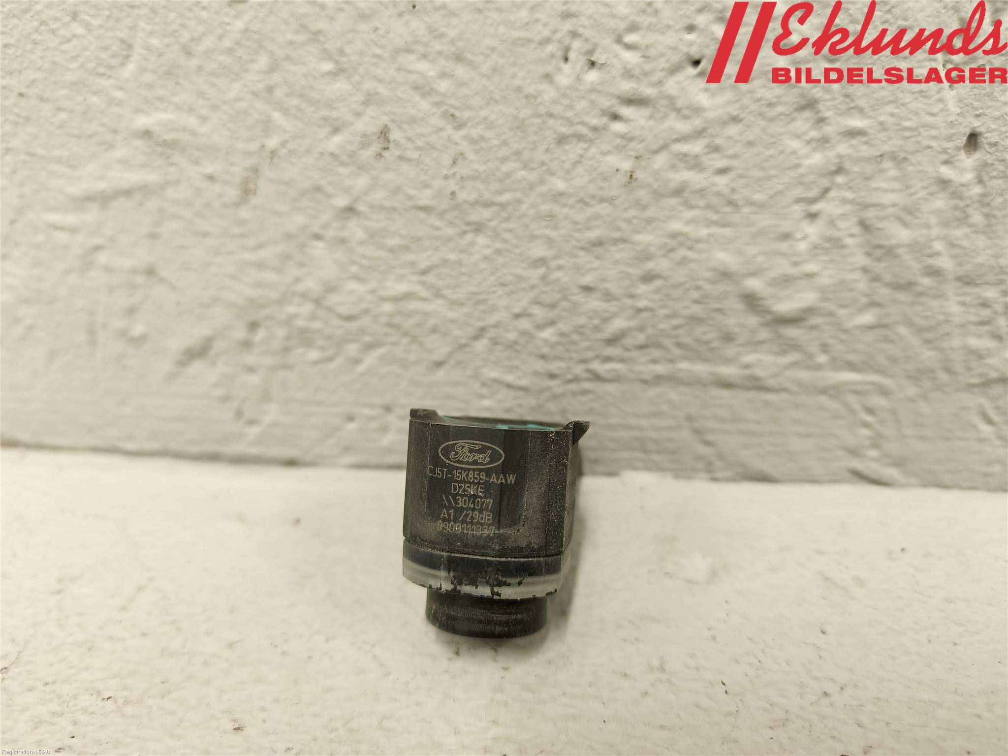 Ford GRAND C-MAX  11-14 Parkeringshjälp Frontsensor