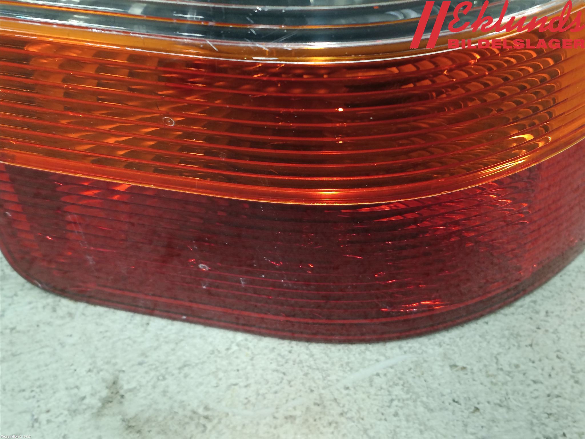 Volkswagen VW TRANSP/CARAVELLE (T5) 04-15 Bakljus Höger