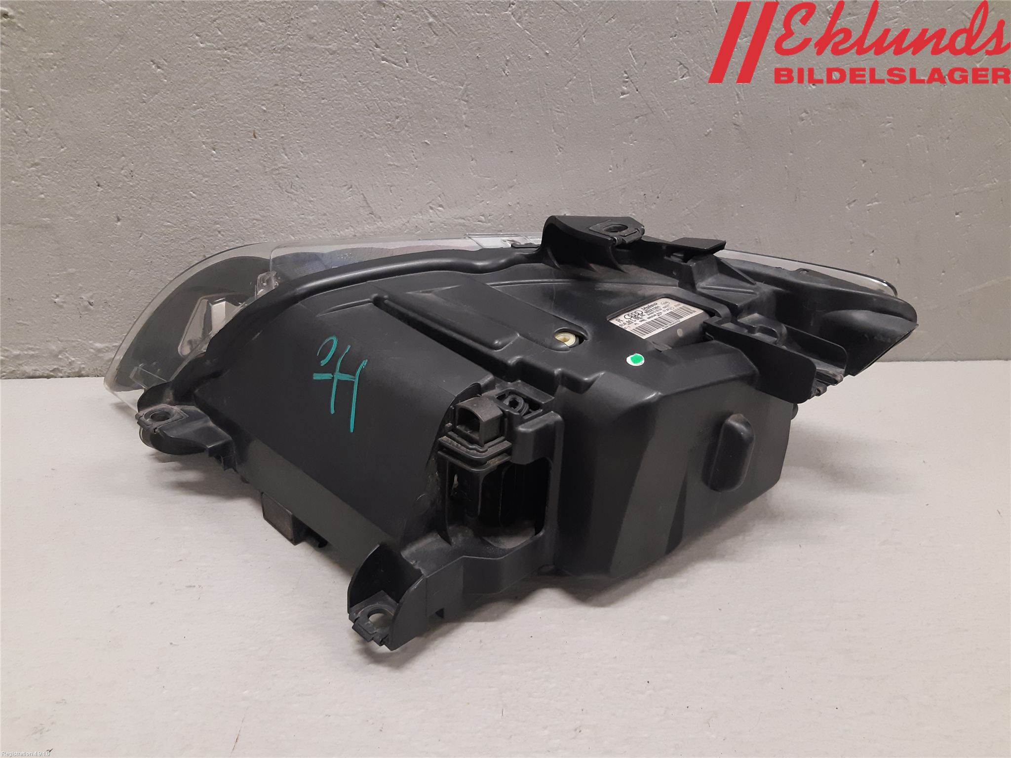 Audi Q7/SQ7 Strålkastare Höger