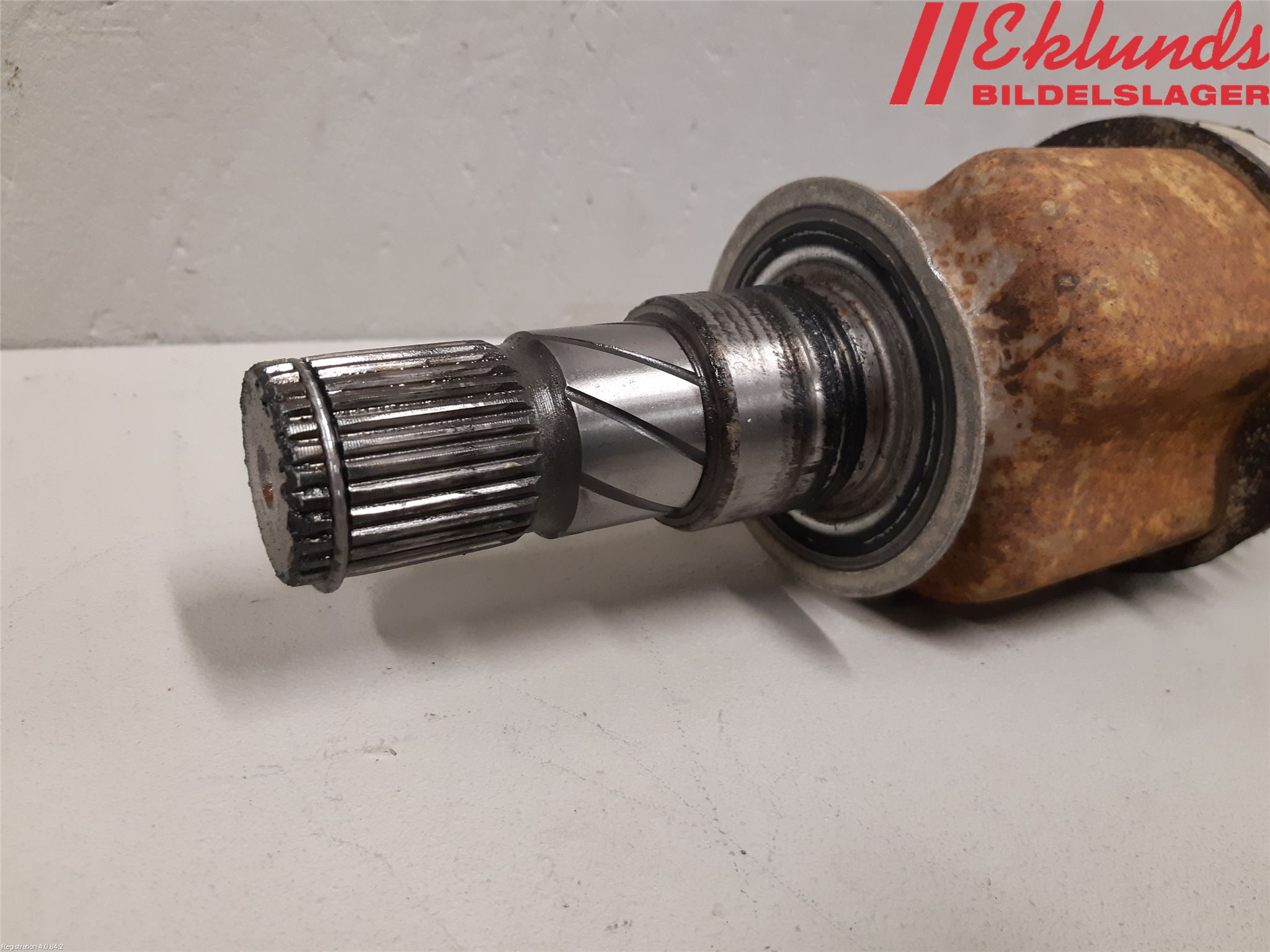 Nissan NAVARA, TREK-1 17-21 Drivaxel Fram Höger