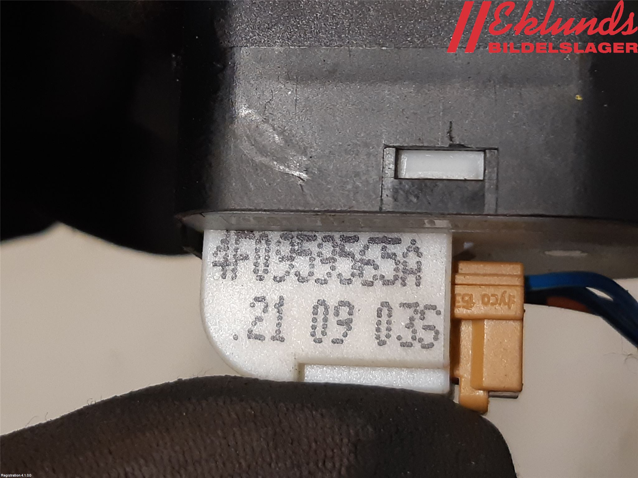 Audi A6/S6     05-11 Strömställare Spegel