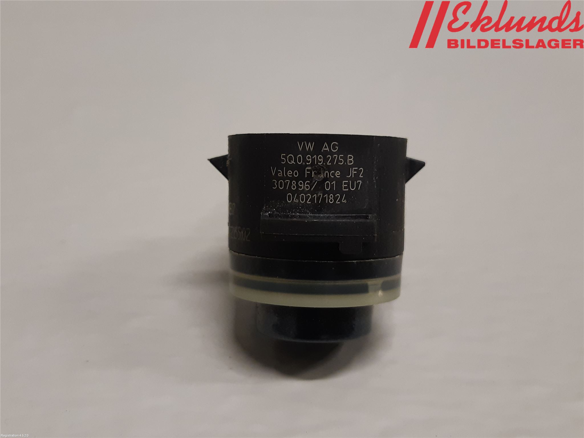 Skoda FABIA 15-21 Parkeringshjälp Frontsensor