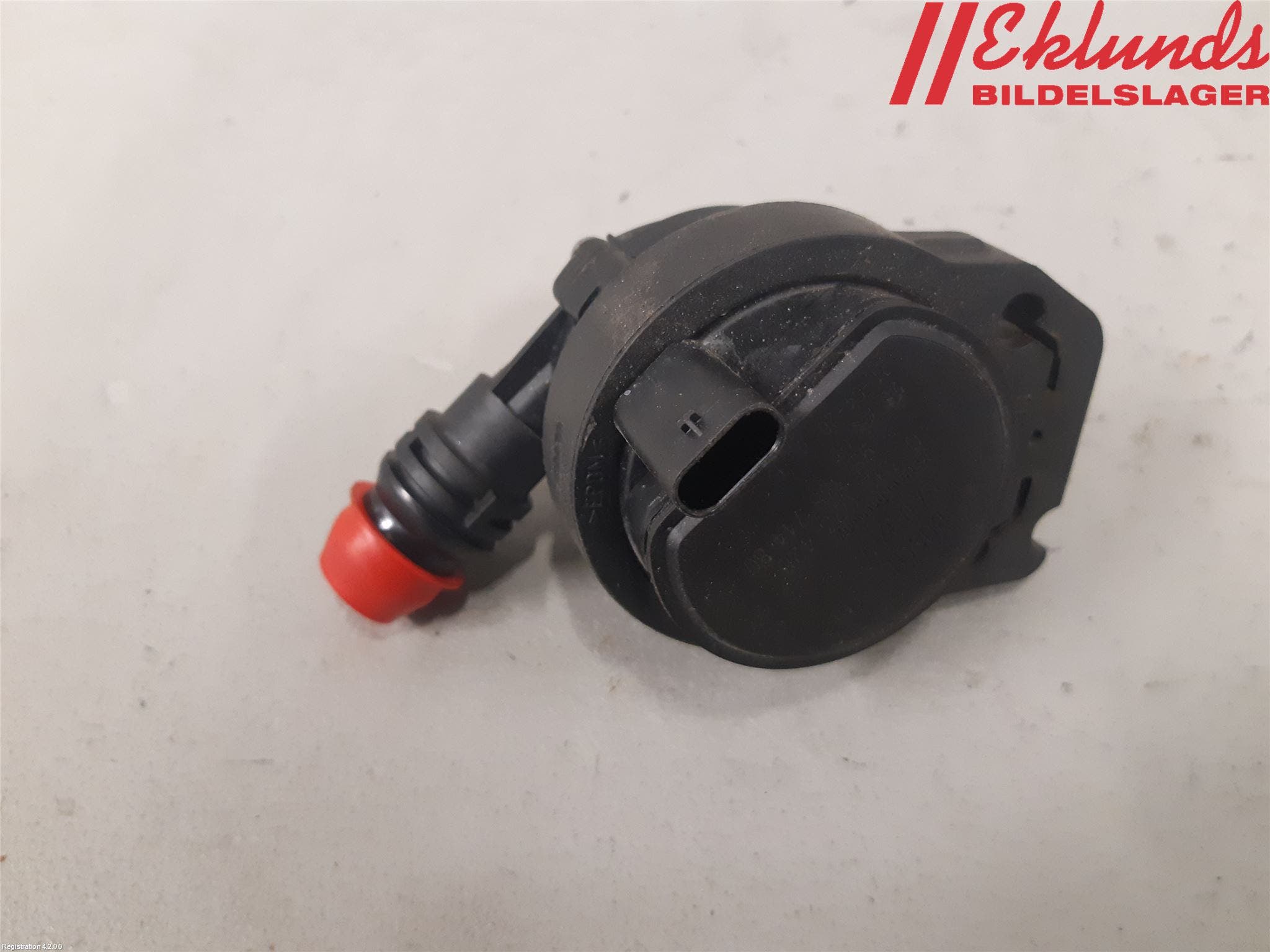 Peugeot 2008/E-2008 20- Värme Cirkulationspump