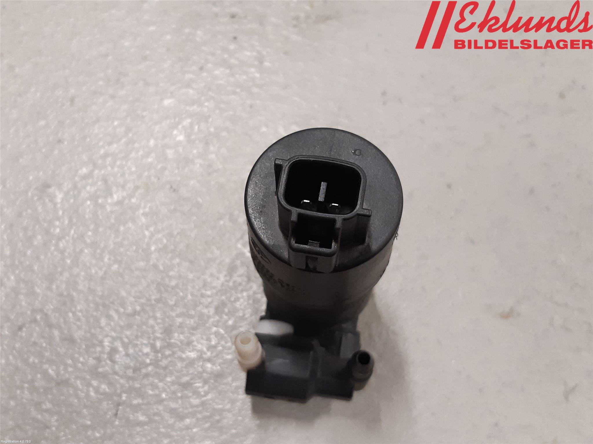 Toyota C-HR 16-23 Spolarpump Vindruta