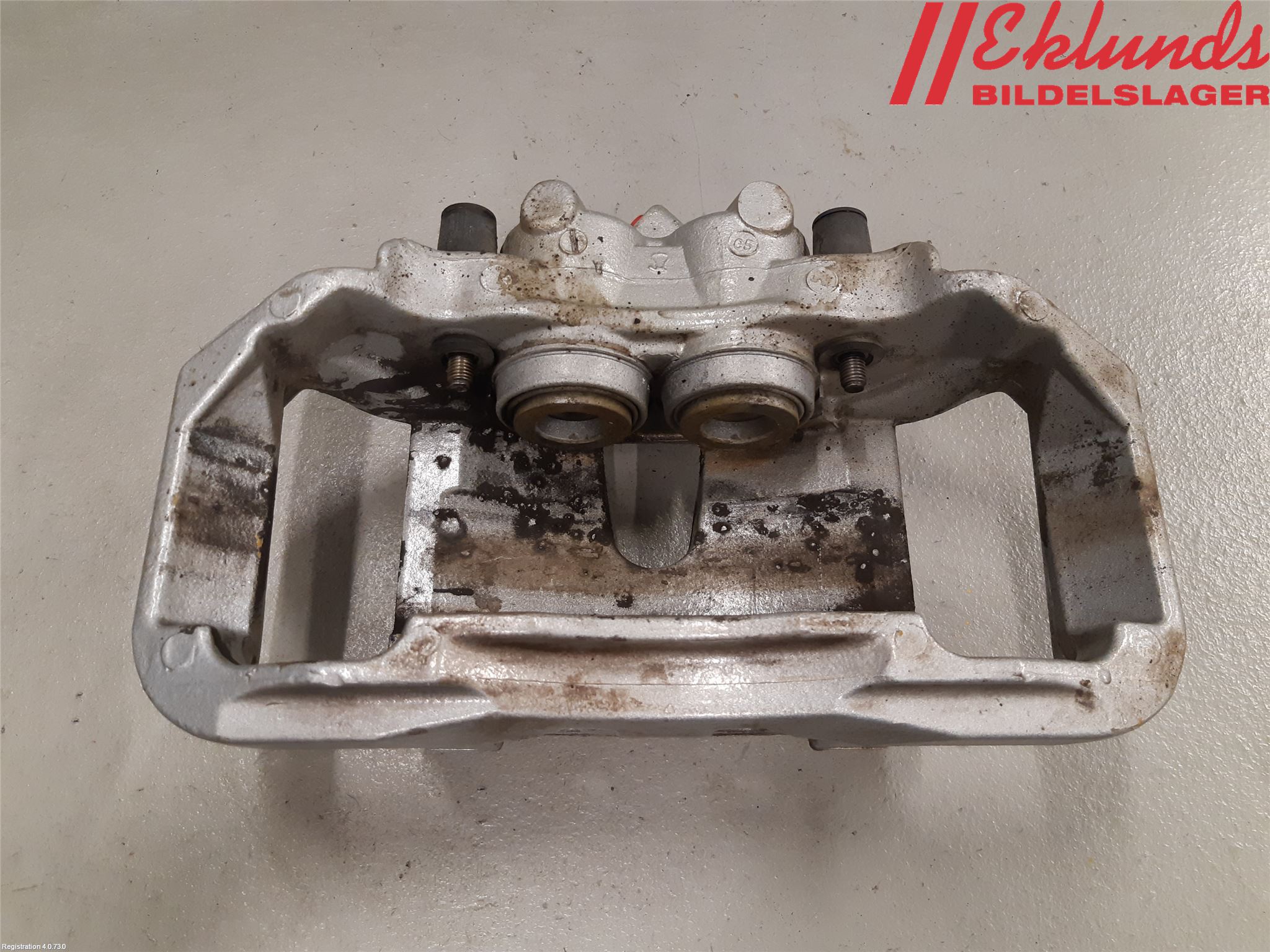 BMW 5 E60/61 Sed/Tou 02-10 Bromsok Fram Höger