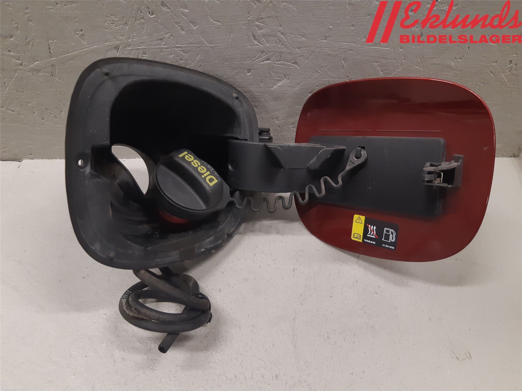 Volvo V60 11-13 Tanklucka