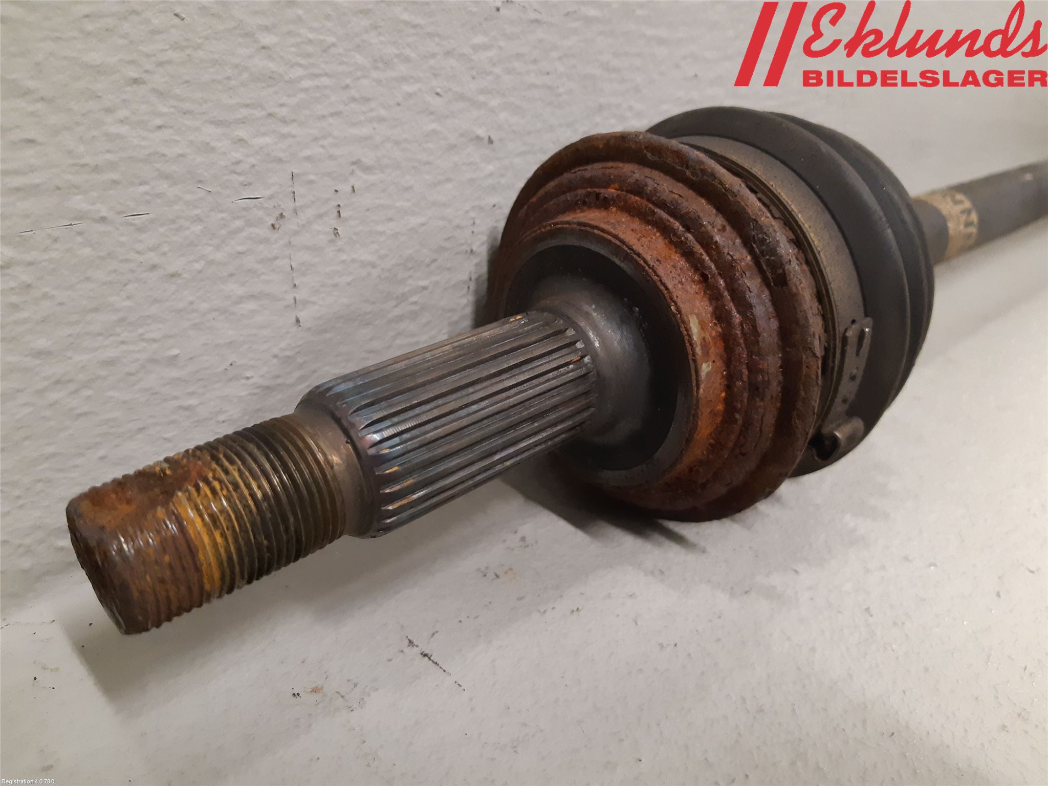 Toyota YARIS XP90 06-11 Drivaxel Fram Höger
