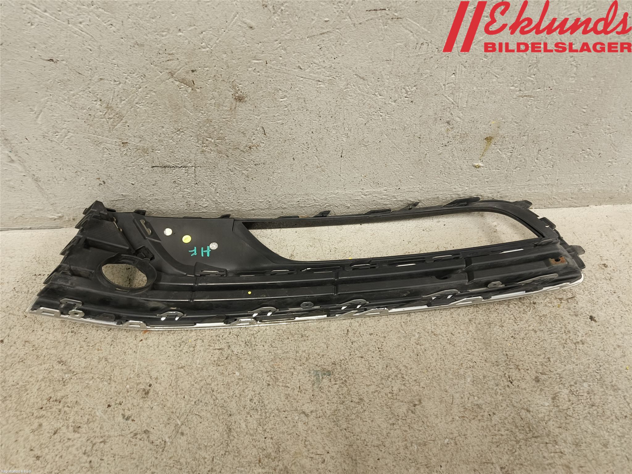 Volkswagen VW PASSAT 11-14 Dimljussarg Fram