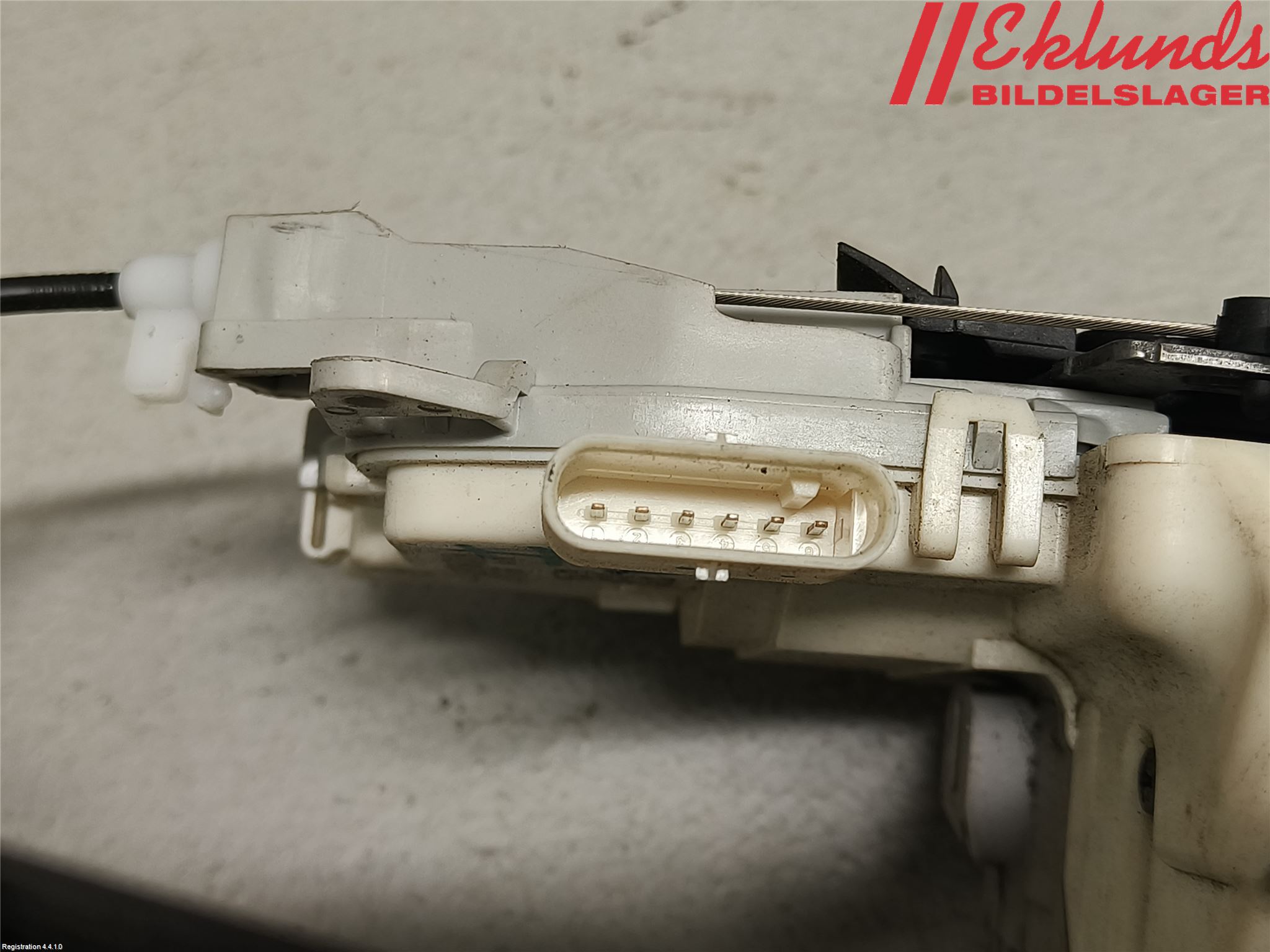 Audi A4 12-15 Låskista-Dörrlås