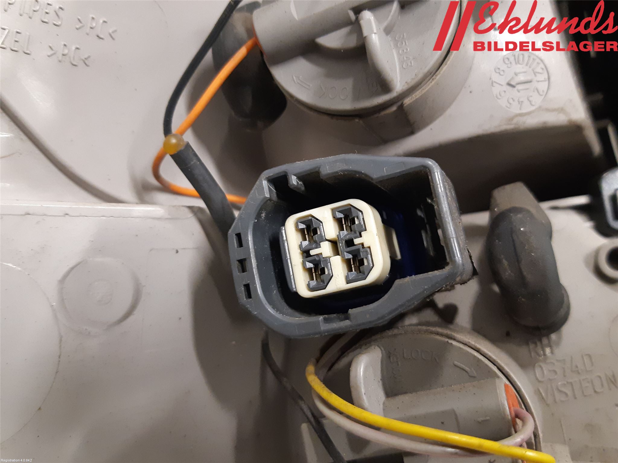 Ford FOCUS 11-14 Bakljus Höger