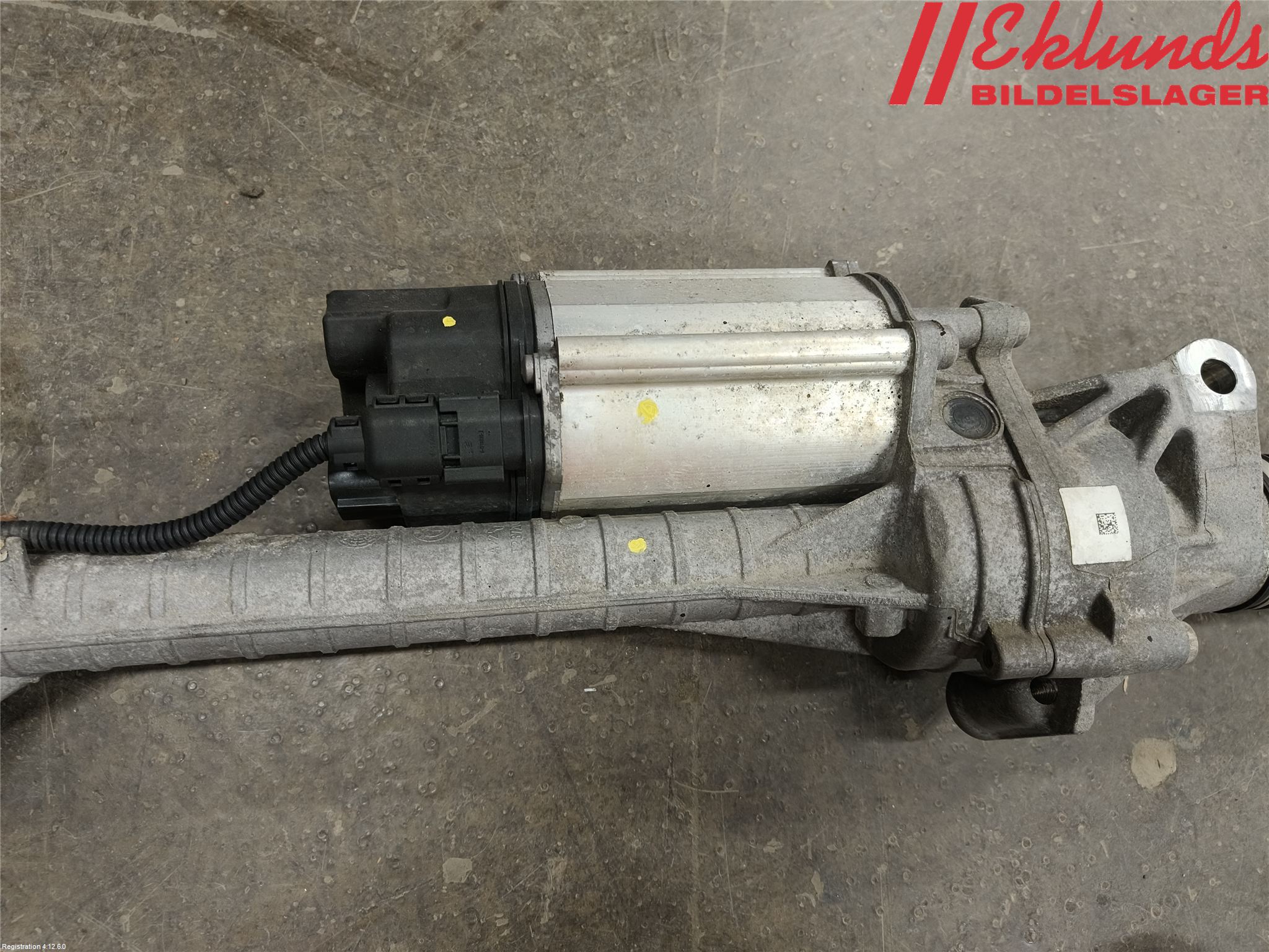 BMW 5 F10/F11/F18 09-17 Styrväxel-Snäcka Elektrisk