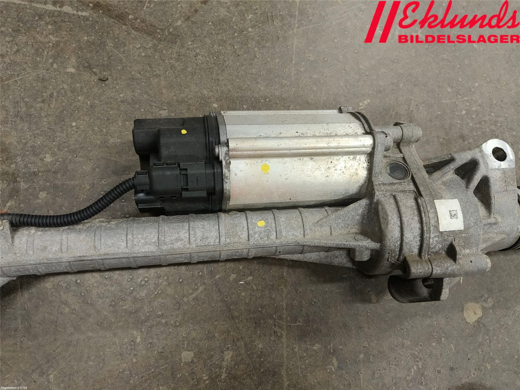 BMW 5 F10/F11/F18 09-17 Styrväxel-Snäcka Elektrisk
