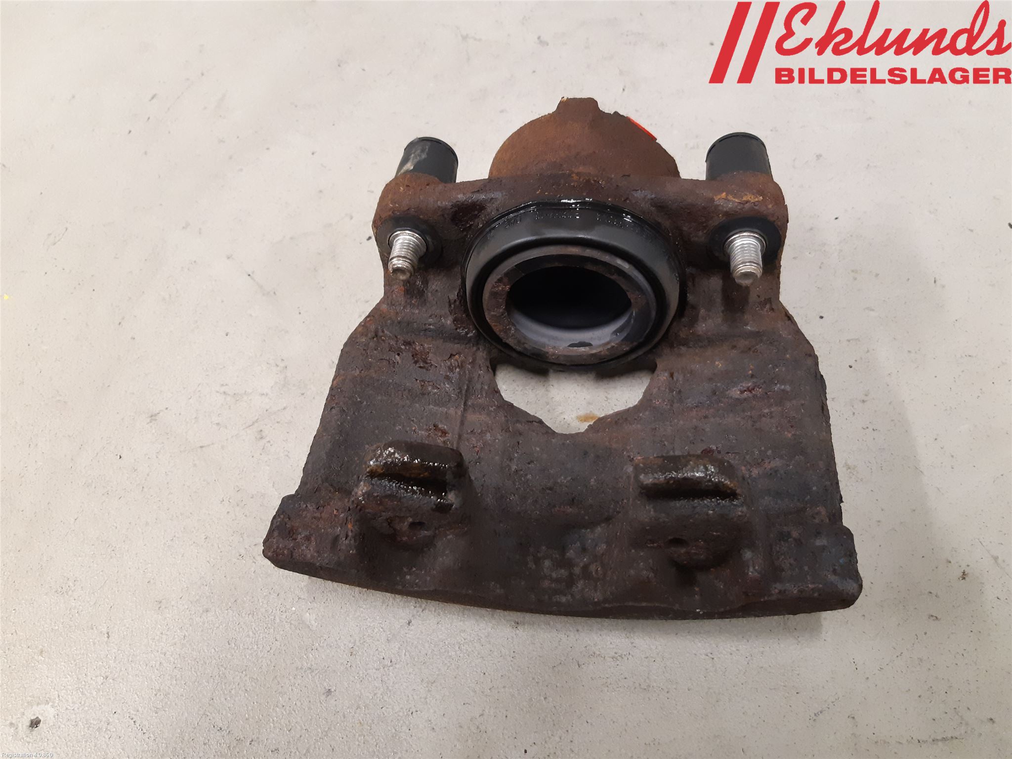 Dacia DUSTER 10-17 Bromsok Fram Höger