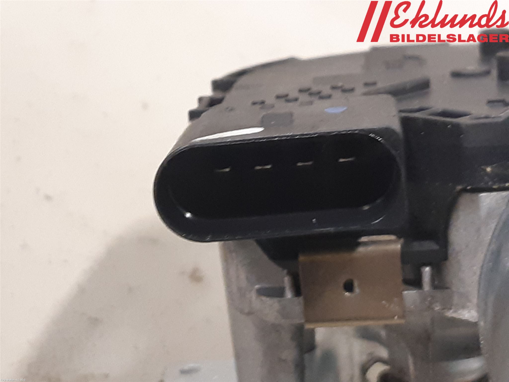 Volvo V90 17->> Torkarmotor Vindruta