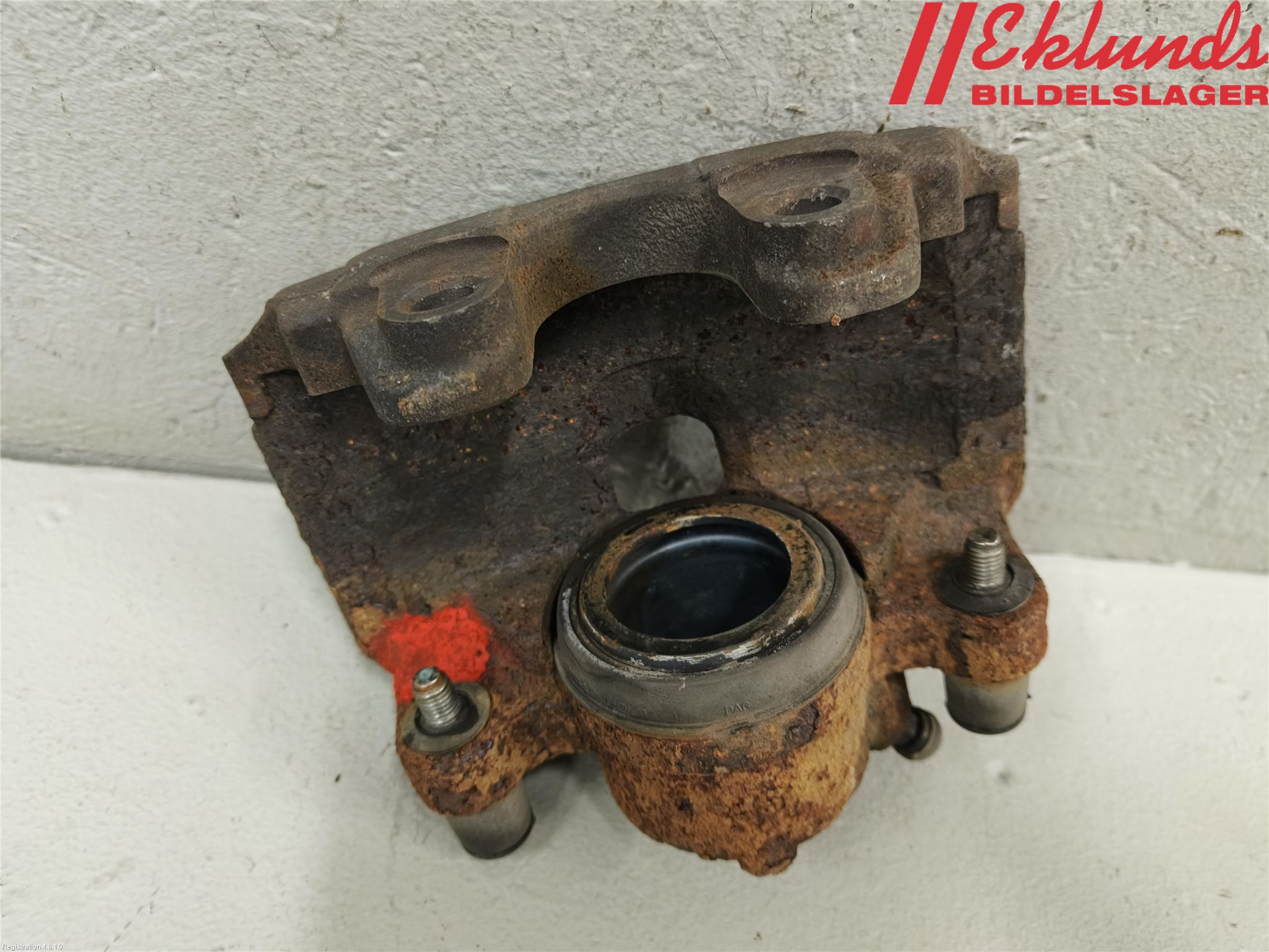 Ford KUGA 17-19 Bromsok Fram Vänster