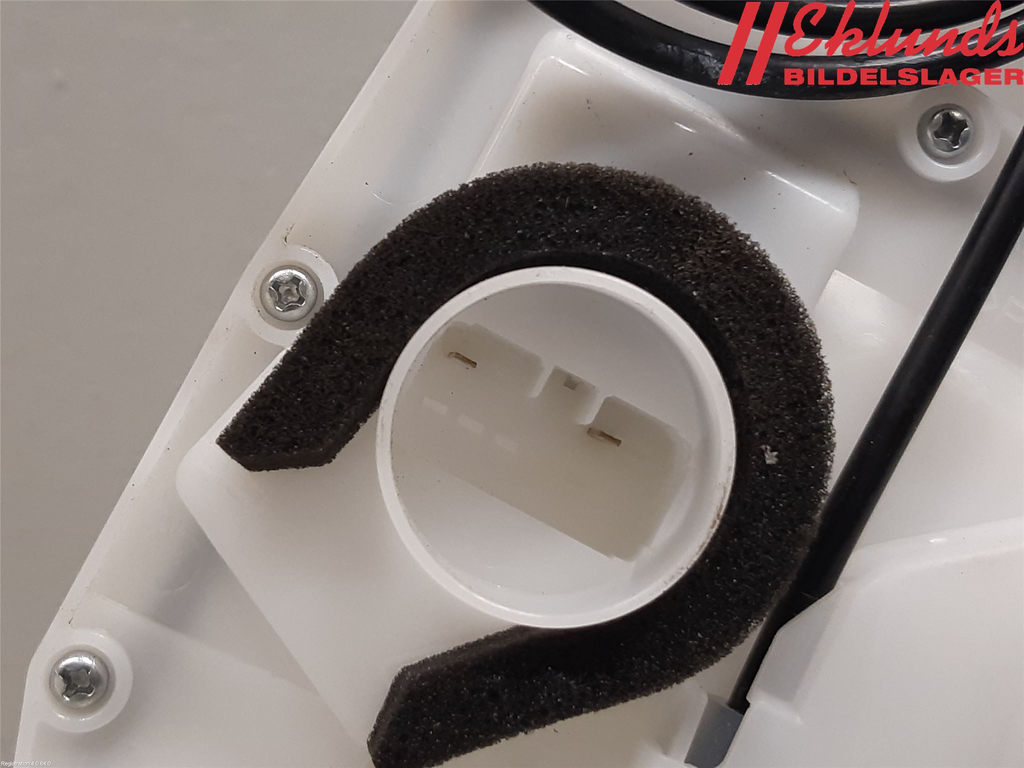 Suzuki SX4 S-CROSS 14-21 Låskista-Dörrlås