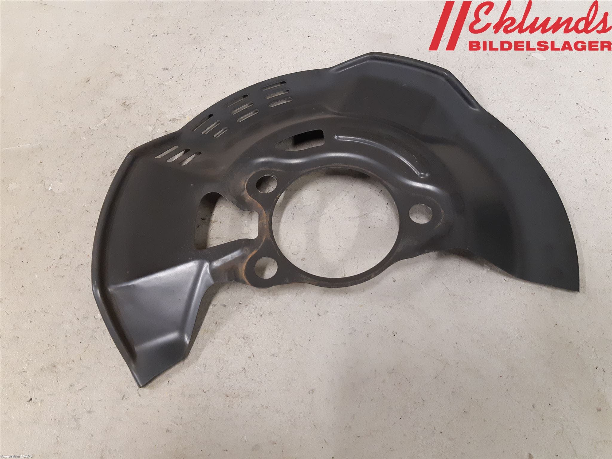 Toyota COROLLA 19- Bromssköld Fram