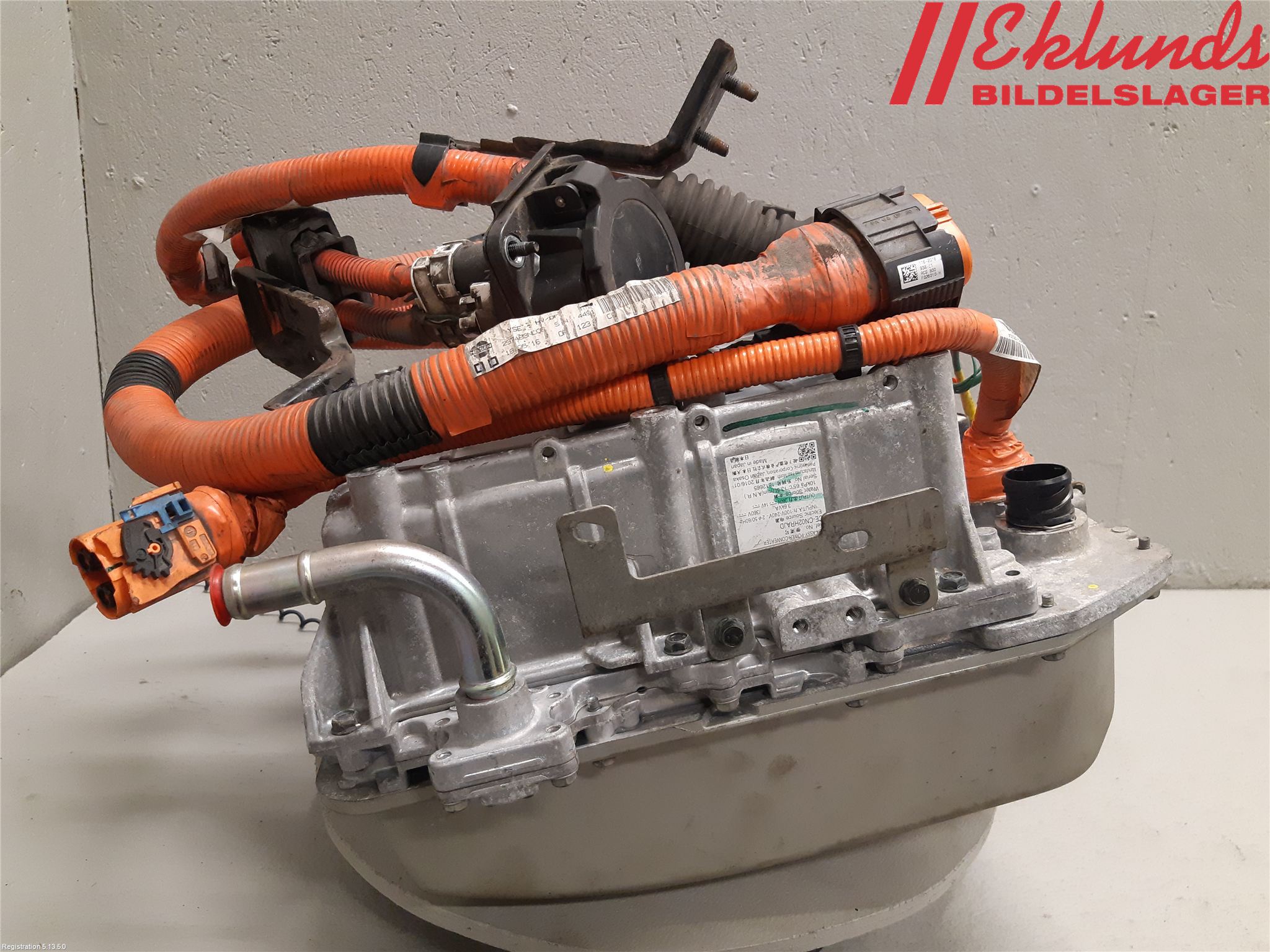Nissan LEAF 11-17 Converter