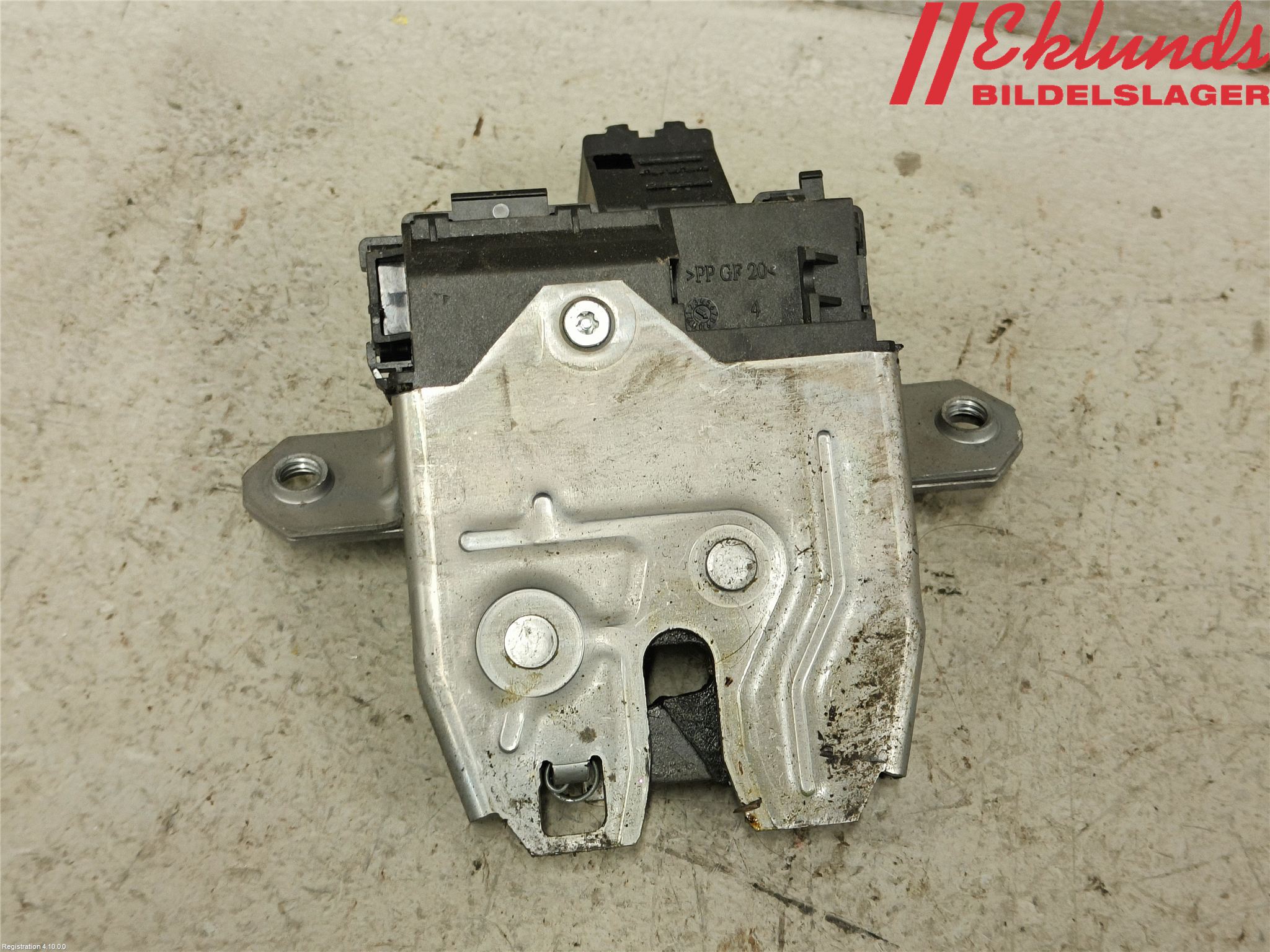 Volvo V60 11-13 Låskista Baklucka