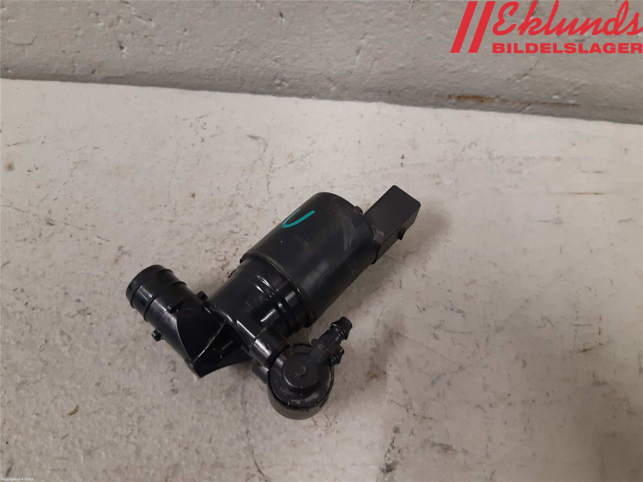 Volvo V60 19- Spolarpump Vindruta