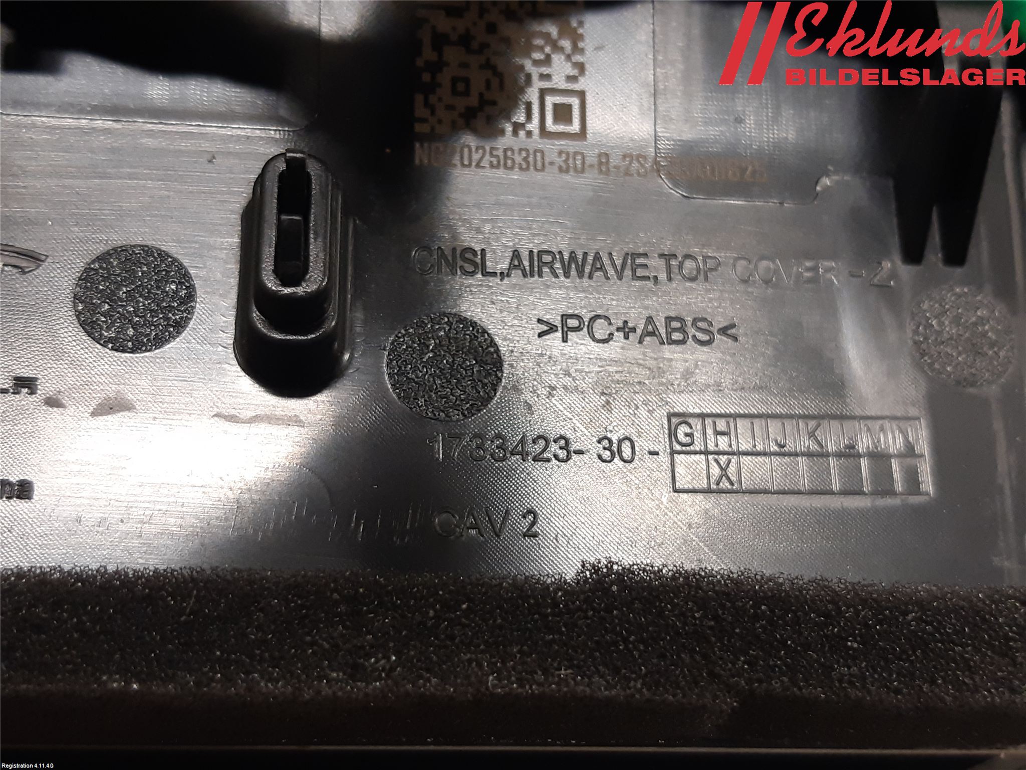 Tesla MODEL Y 21- Defrosterkanal-Munstycke