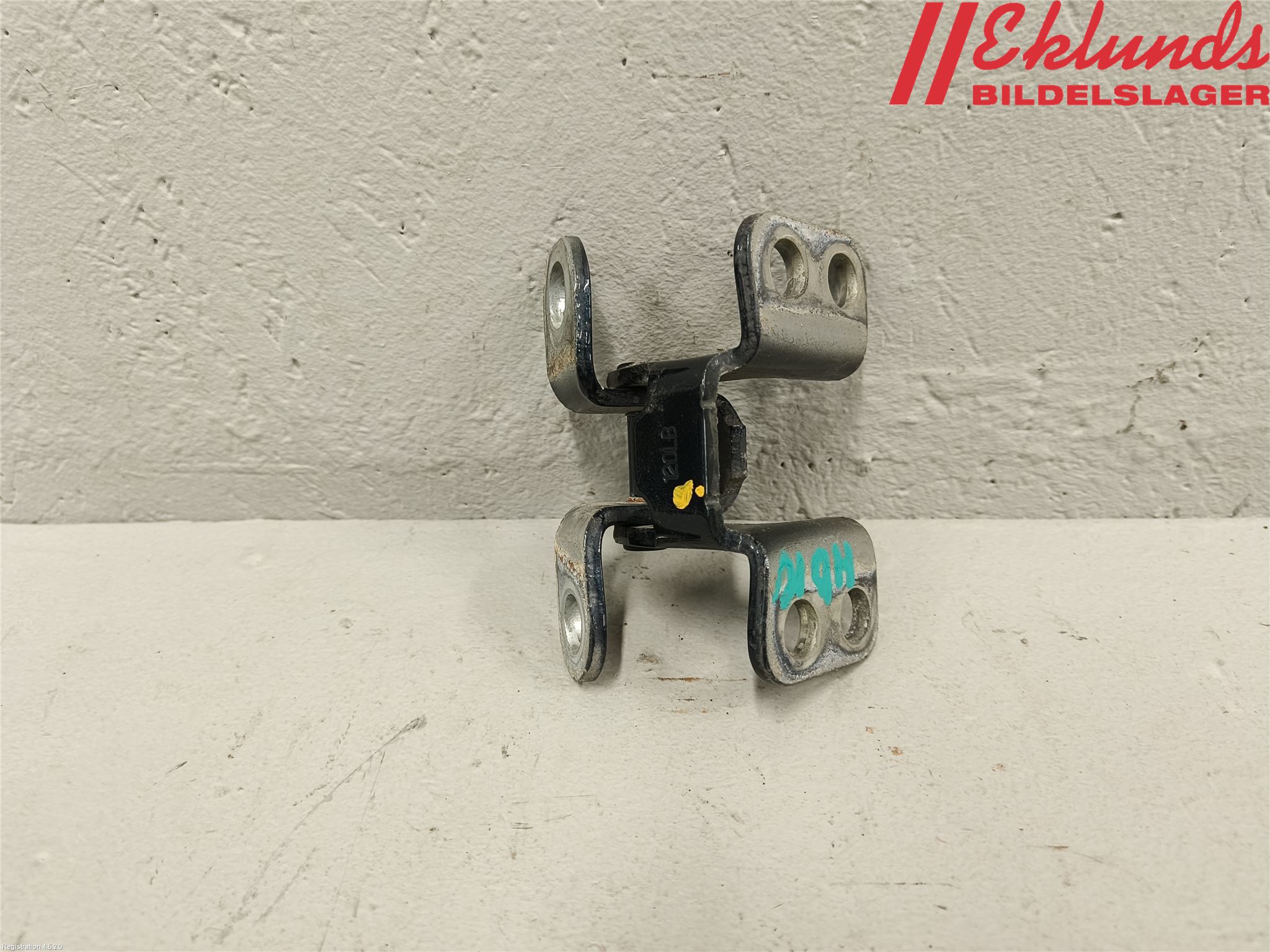 Toyota RAV 4 06-12 Dörrgångjärn