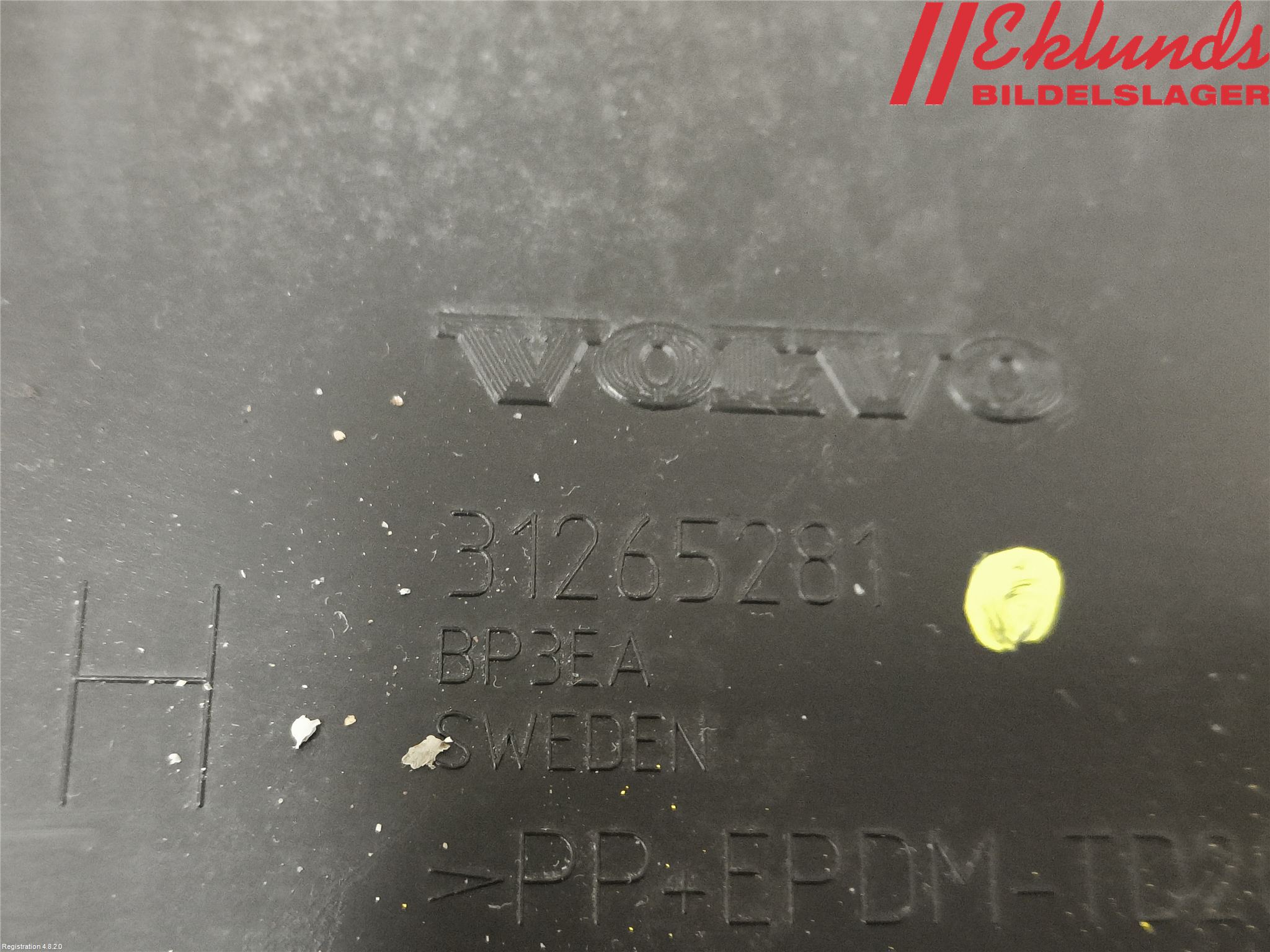 Volvo V60 14-18 Stötfångarfäste Bak Vä