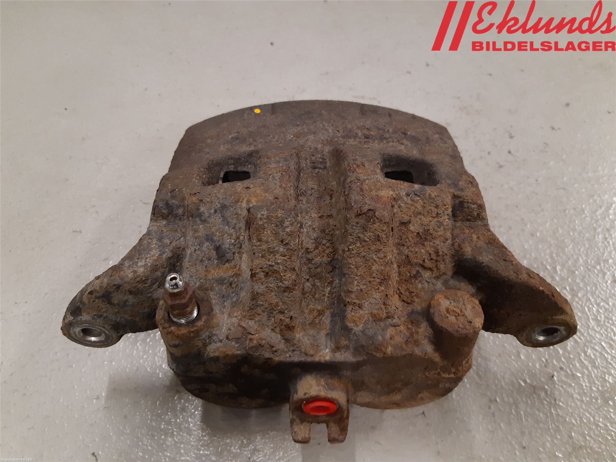 Nissan NAVARA 05-16 Bromsok Fram Höger