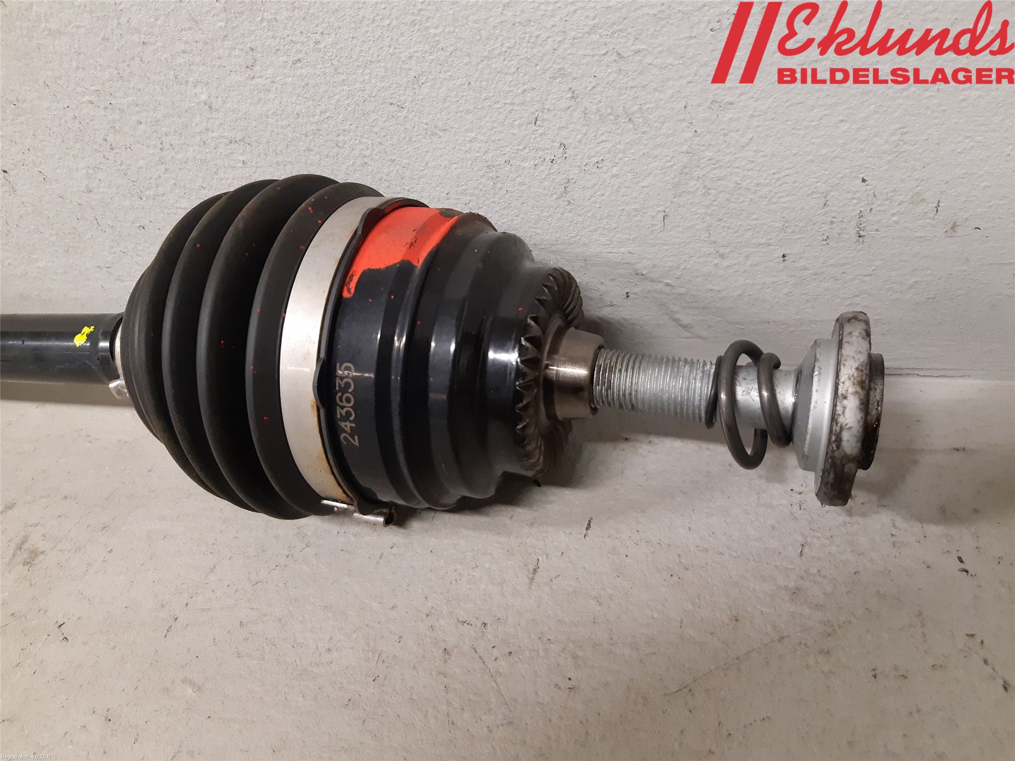 Mini ONE/COOPER 5DR F55 14-24 Drivaxel Fram Vänster