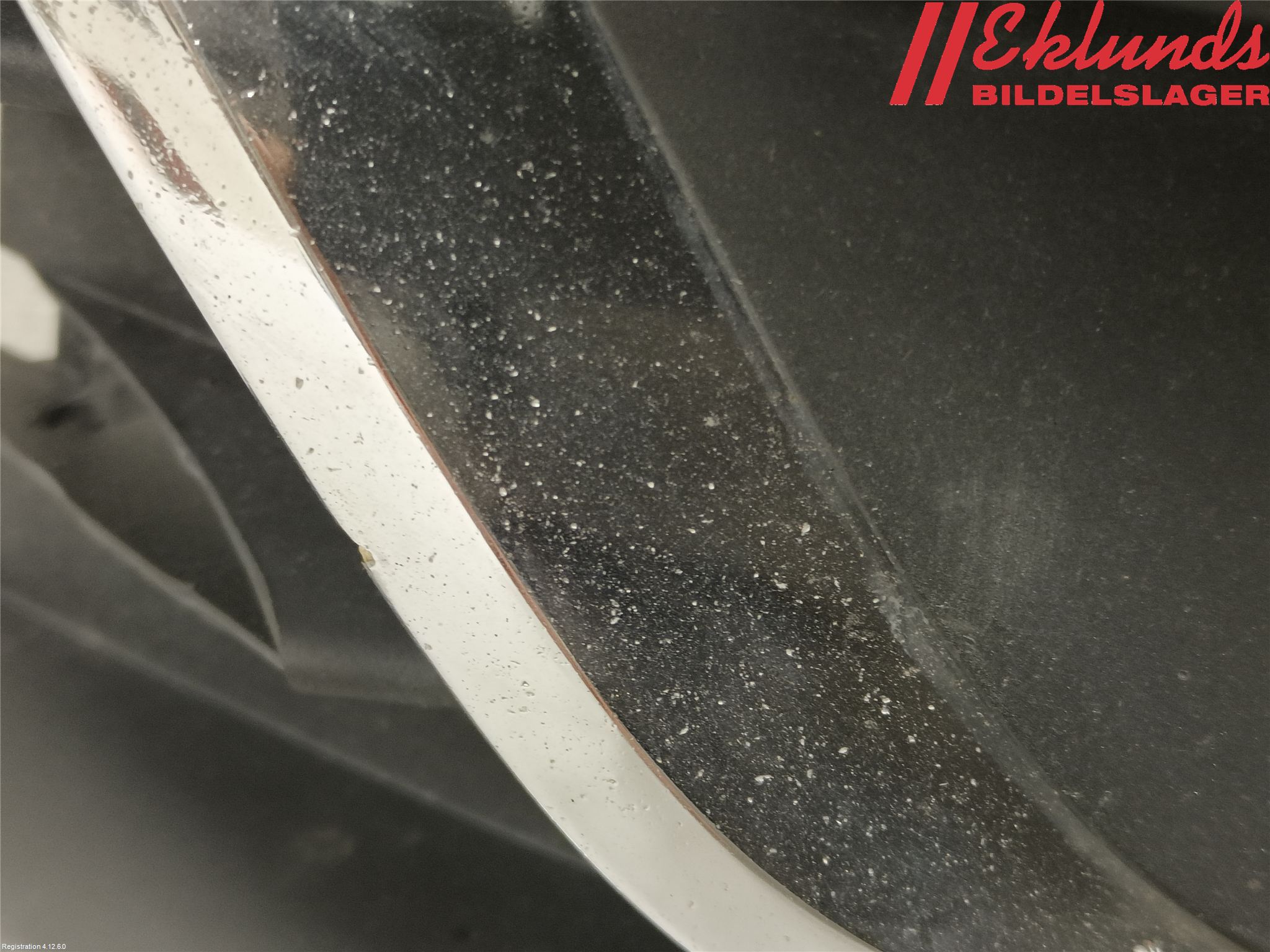 Volkswagen VW PASSAT 15-19 Dimljussarg Fram