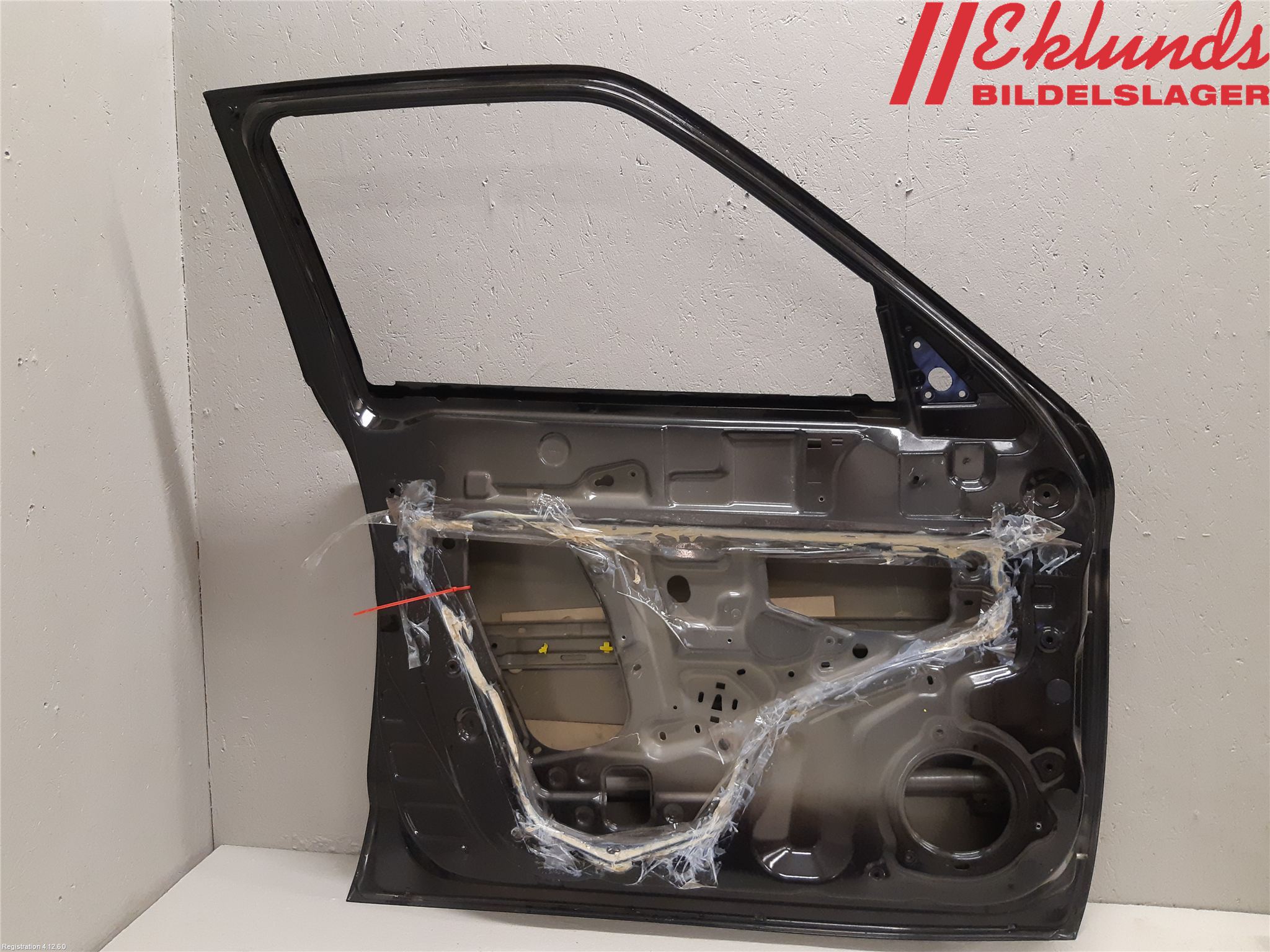 Nissan JUKE 14-19 Dörr Fram Vänster