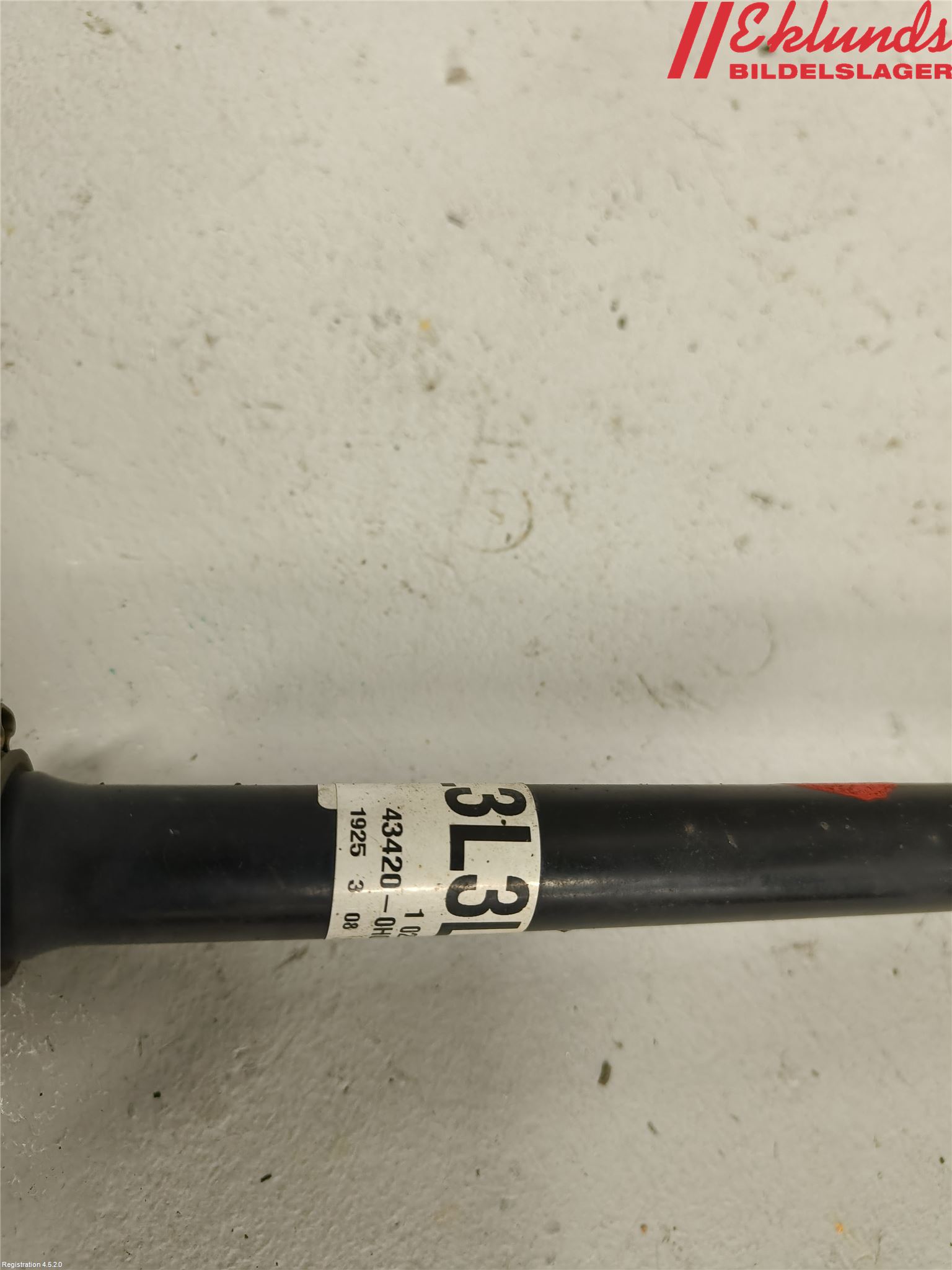 Toyota AYGO 15-21 Drivaxel Fram Vänster