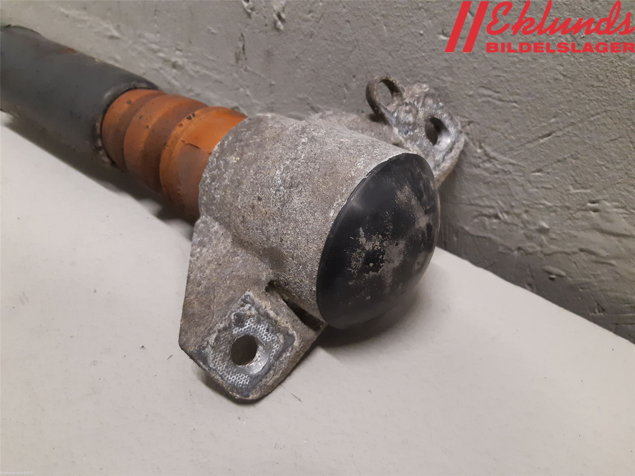 Audi A4 12-15 Stötdämpare Bak